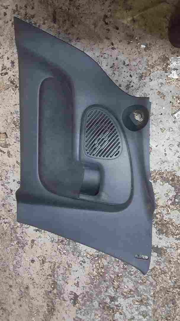 Thumb 2 Renault Clio Sport 2001-2006 Drivers OSR Rear Door Card Suede 7700845181