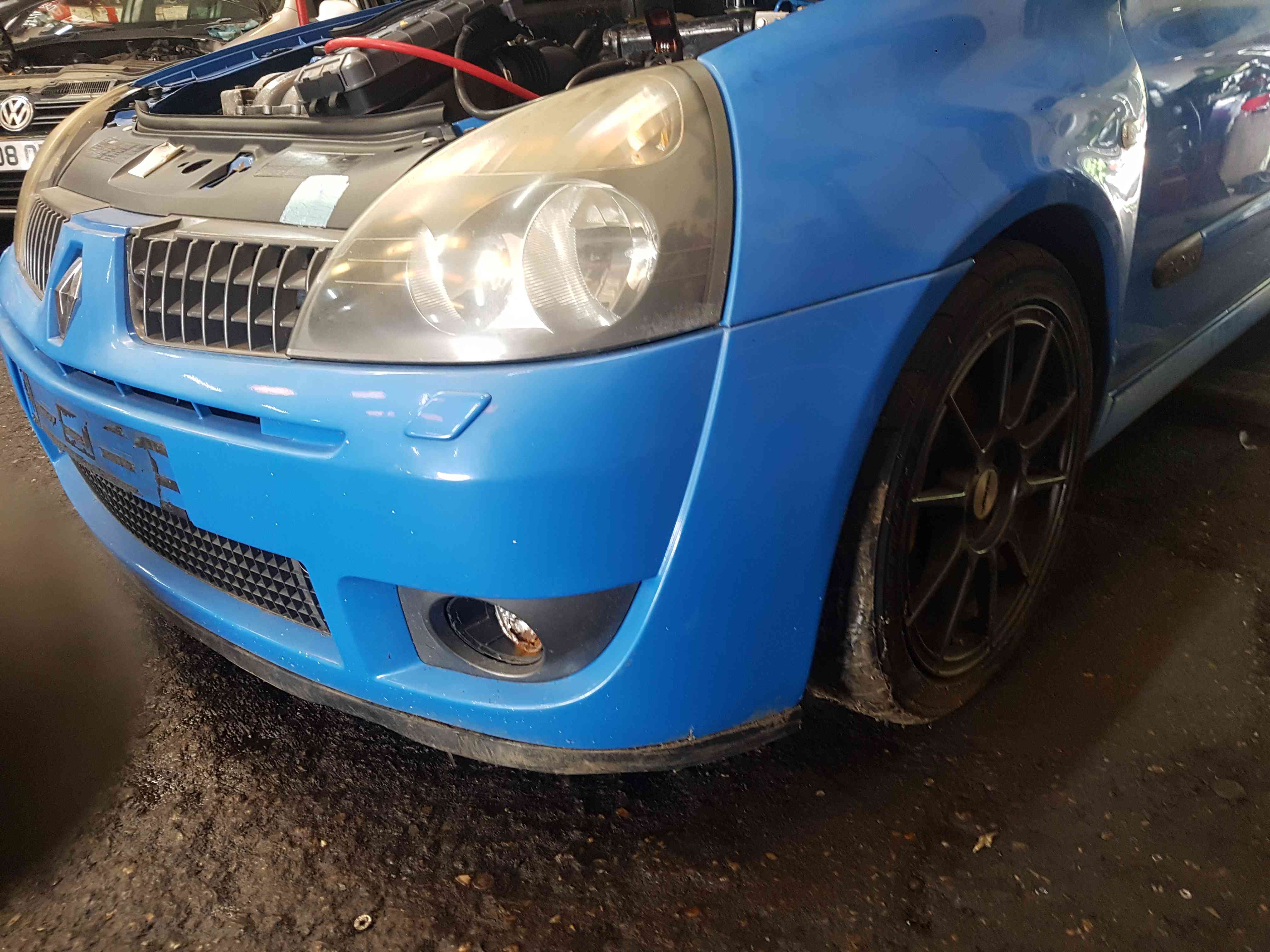 Thumb 9 Renault Clio Sport 2001-2006 Front Bumper + Grill  Blue Oj45