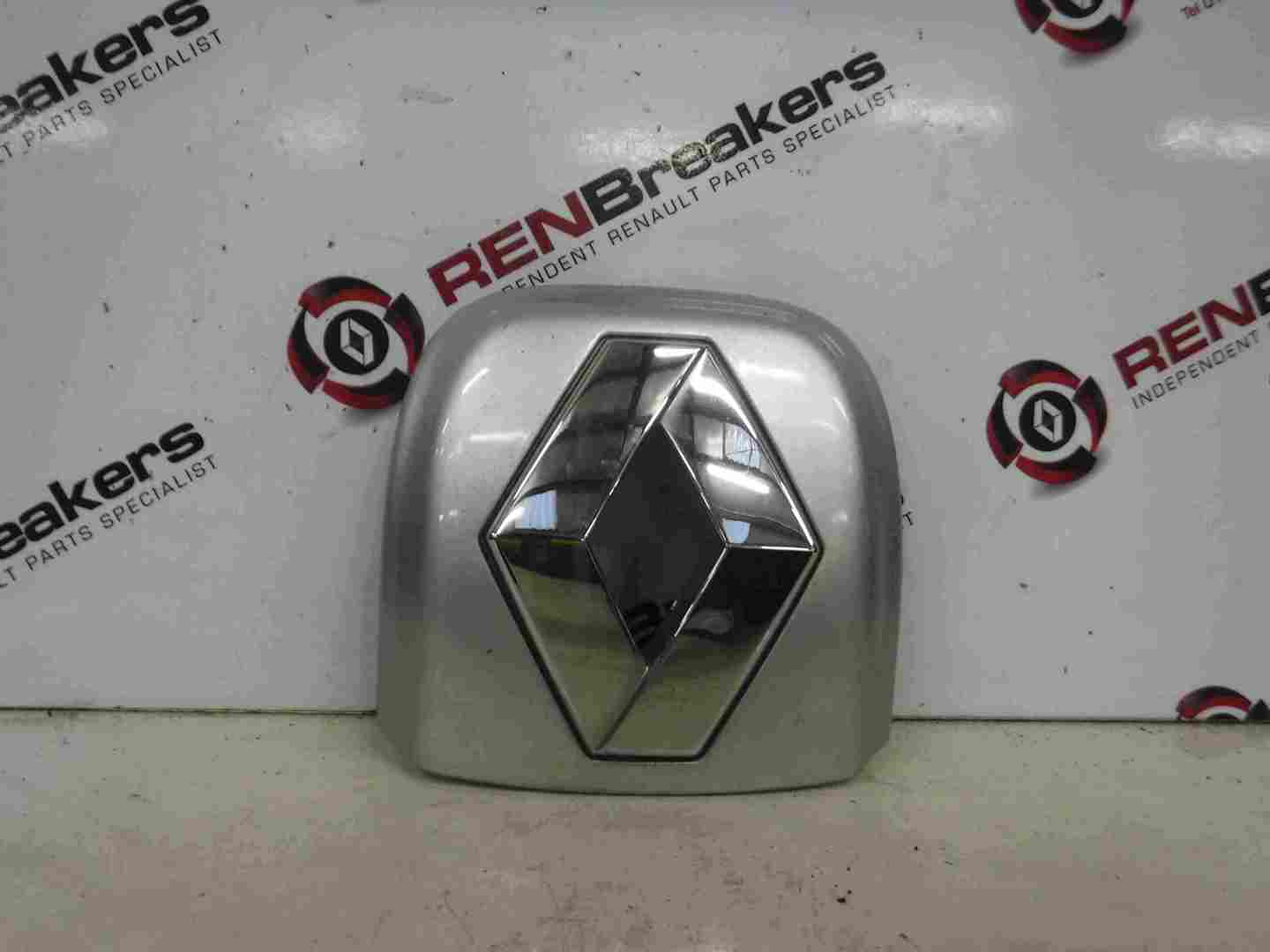 Renault Clio Sport 2001-2006 Tailgate Boot Diamond Surround Silver MV647