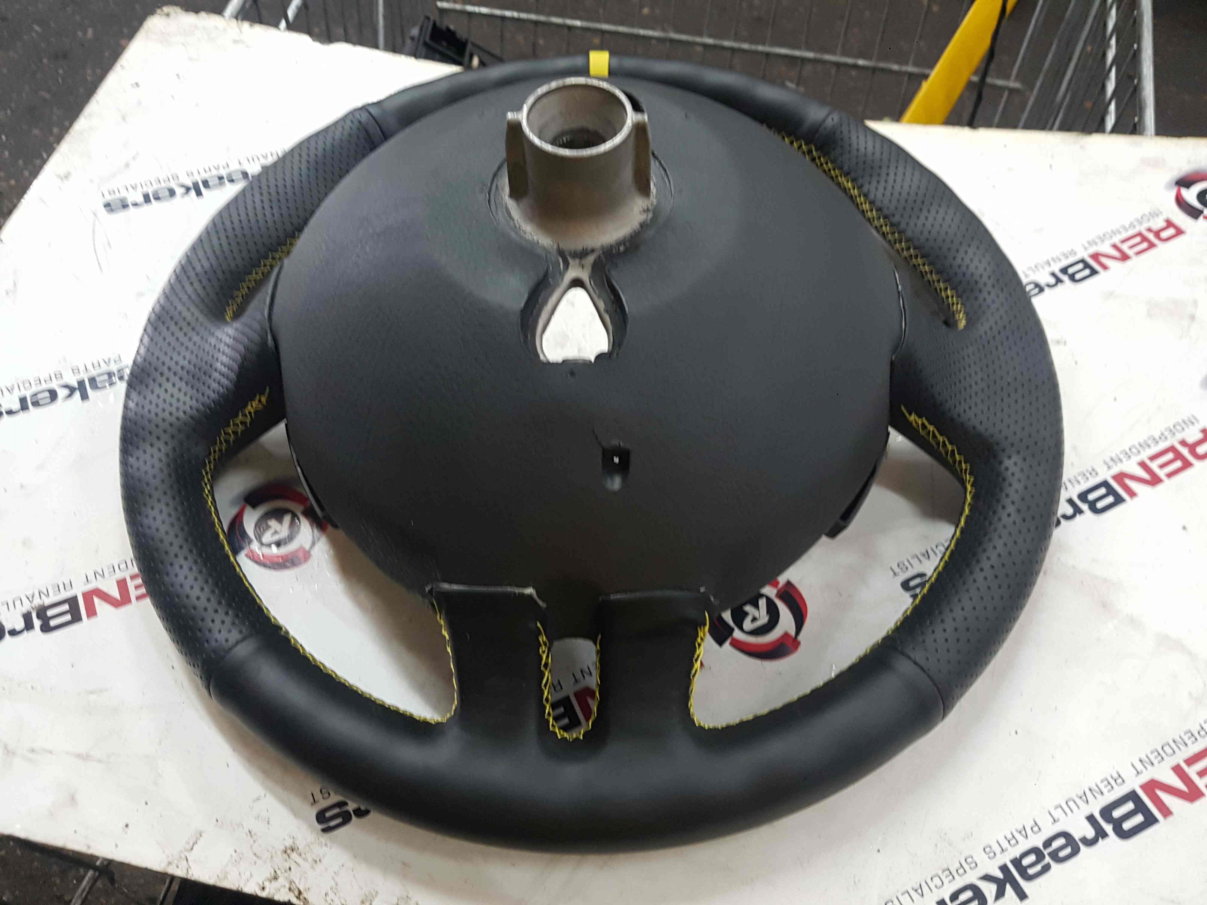 Thumb 8 Renault Clio Sport 2005-2009 197 200 Steering Wheel