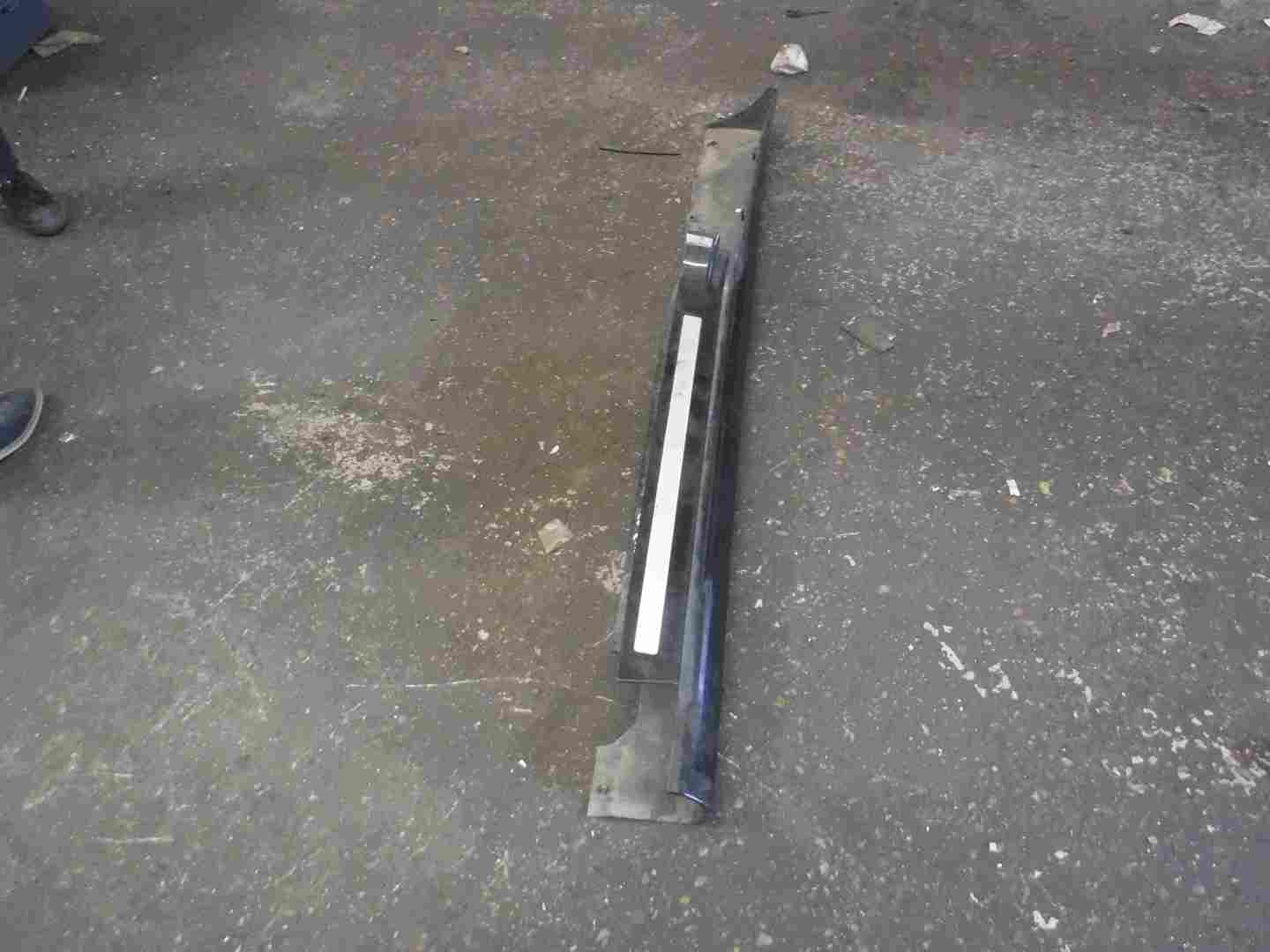 Renault Clio Sport 2005-2009 197 Cup Passenger NS Side Skirt Black TEGNA