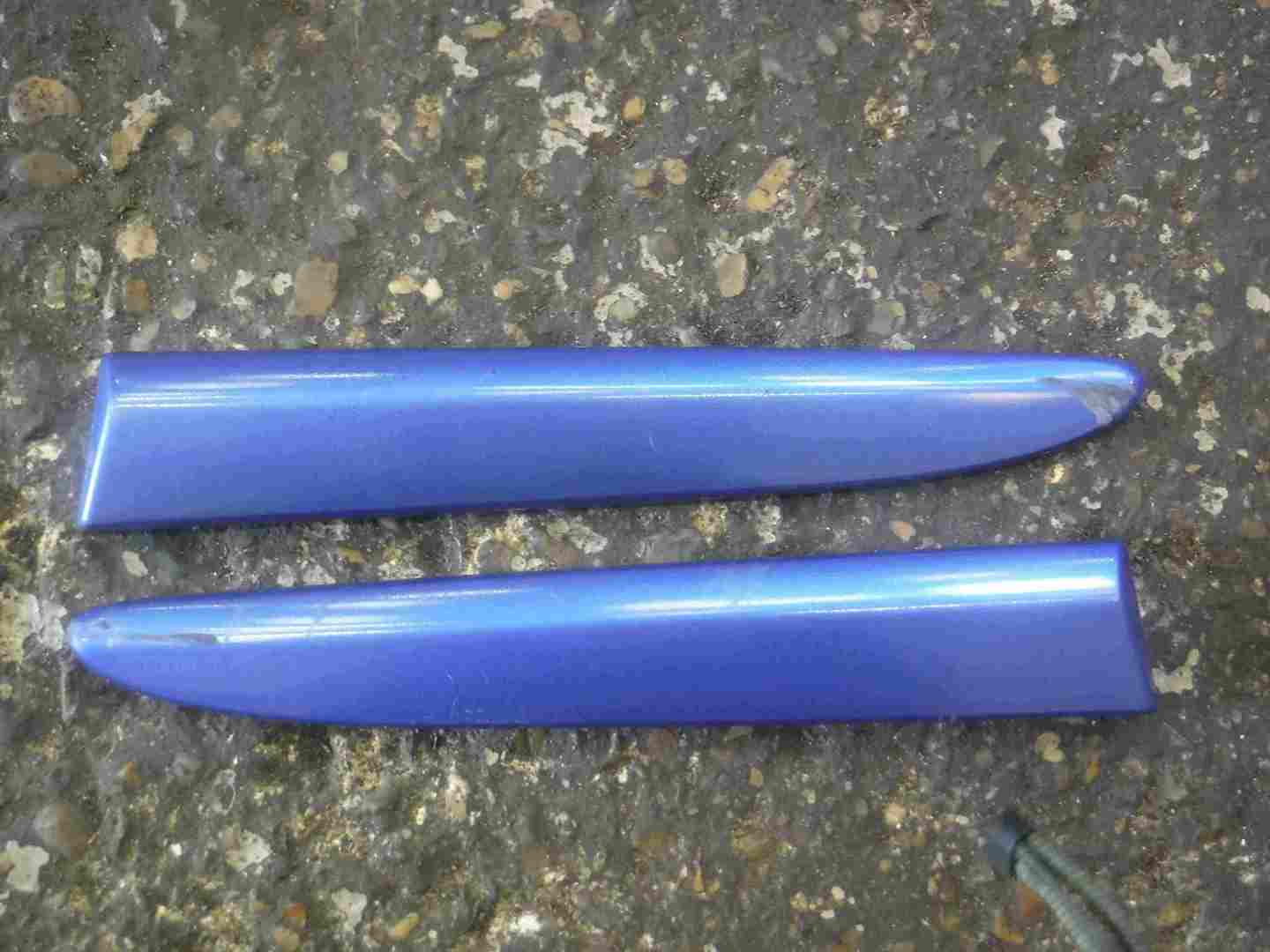 Renault Clio Sport 2005-2009 197 Drivers Passengers Rear Door Moulding Trim Blue