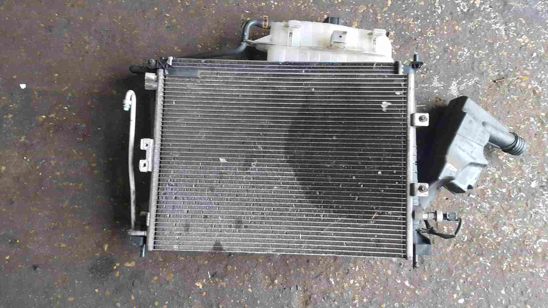 Renault Clio Sport 2005-2012 197 200 2.0 16V Radiator Pack RAD Fan AIR Con
