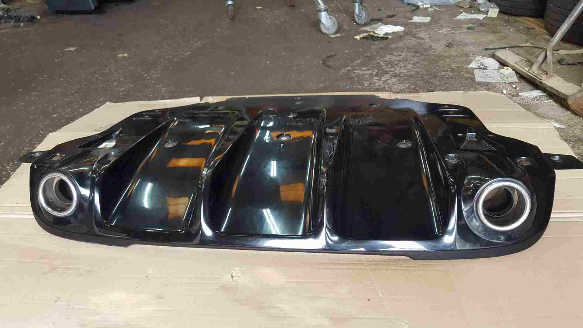 Thumb 2 Renault Clio Sport 2005-2012 197 200 2.0 16V Rear Bumper Diffuser Valance Gloss