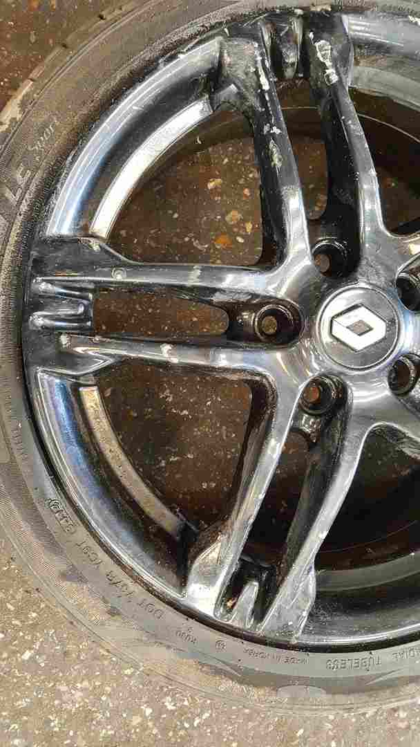 Thumb 4 Renault Clio Sport 2005-2012 197 200 Cup Alloy Wheel Black 17inch 17