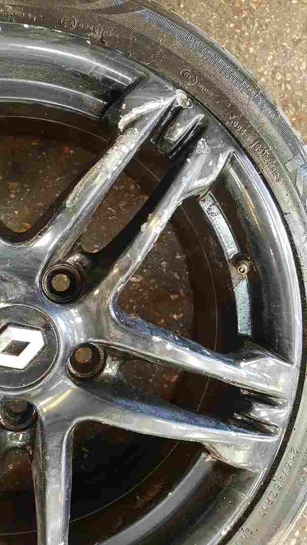 Thumb 3 Renault Clio Sport 2005-2012 197 200 Cup Alloy Wheel Black 17inch 17