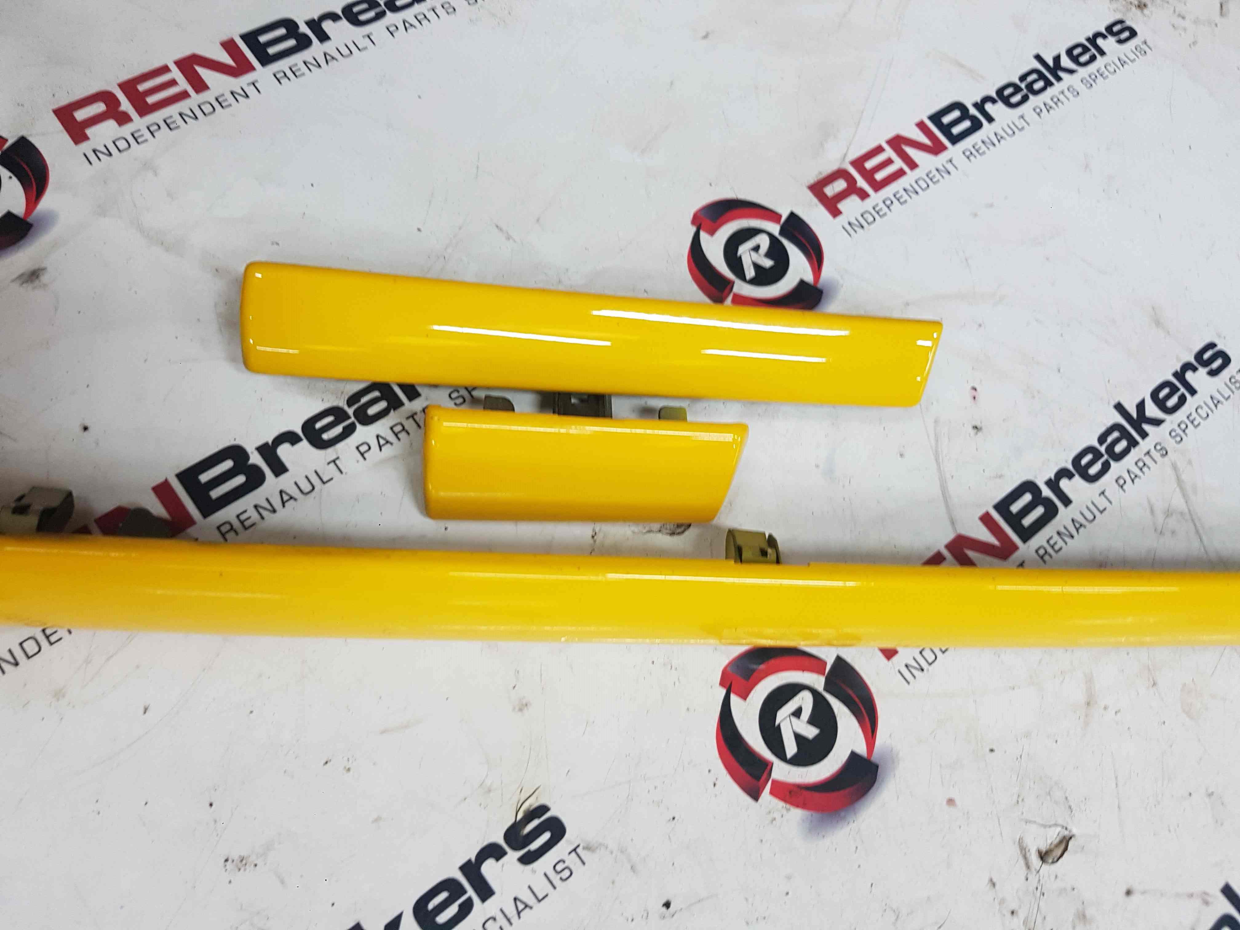 Thumb 3 Renault Clio Sport MK3 2005-2012 197 200 Dashboard Vent Insert Trims Yellow
