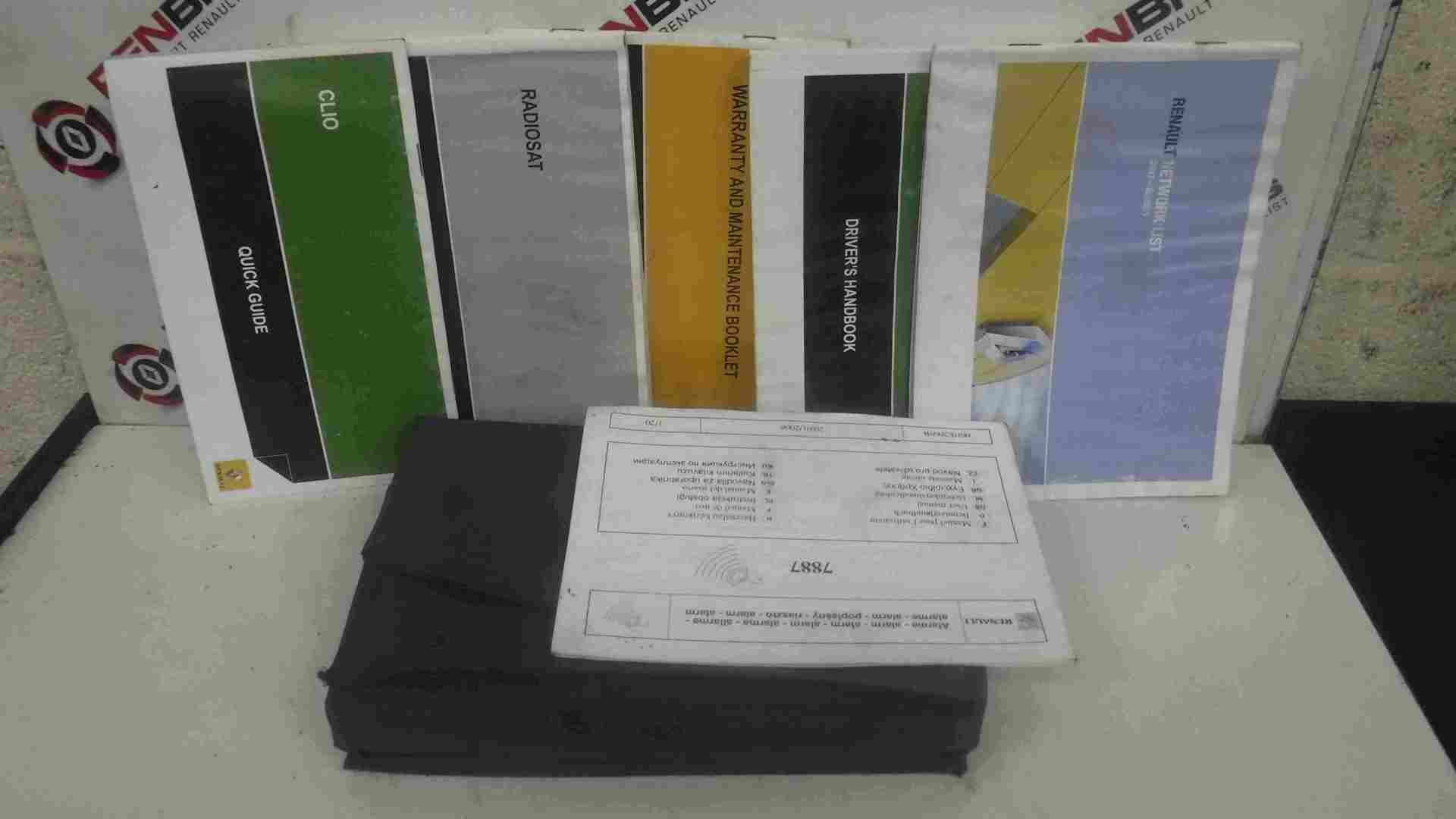 Renault Clio Sport 2005-2012 197 200 Document Wallet Folder Logbook Service