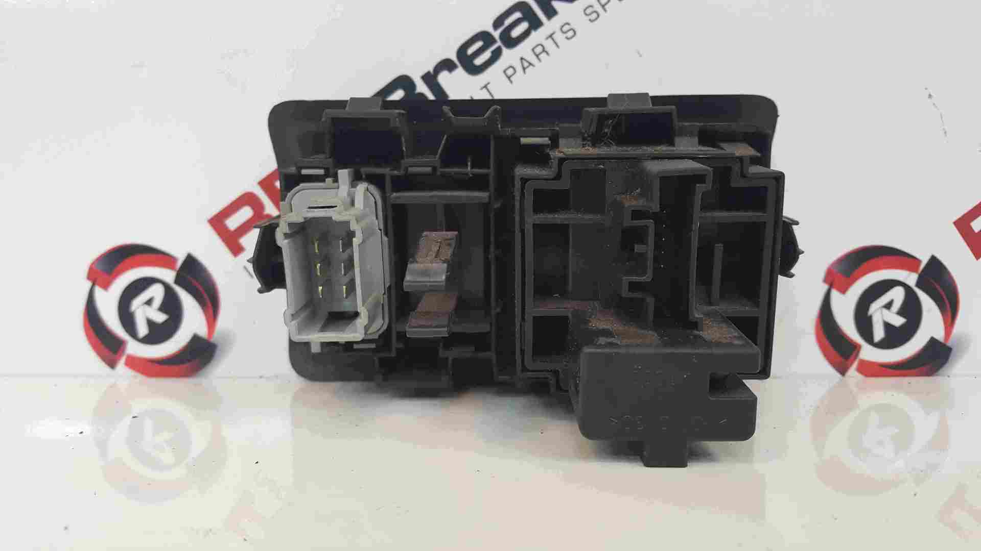 Thumb 2 Renault Clio Sport 2005-2012 197 200 Headlight Adjuster Traction Control Unit