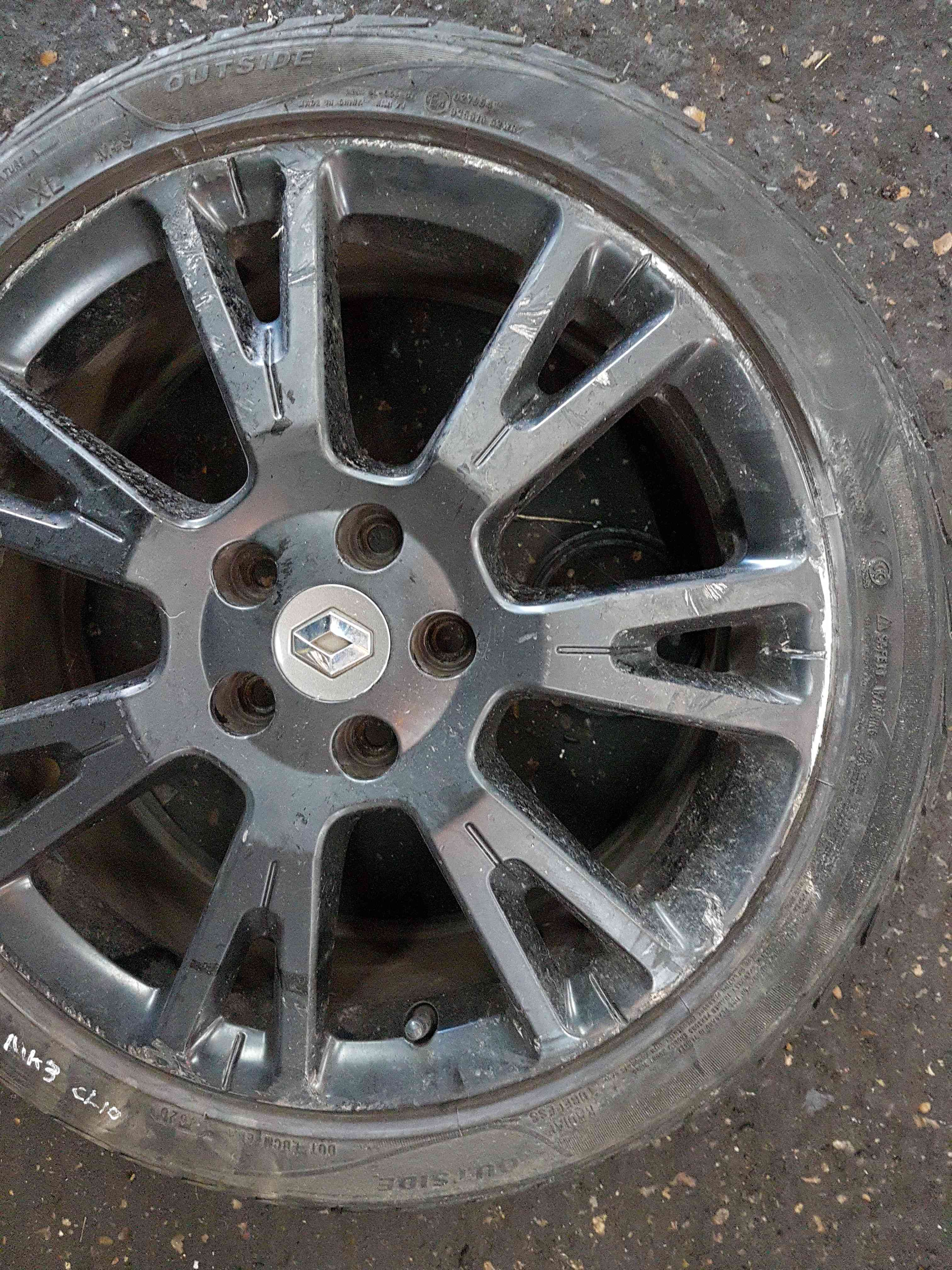 Thumb 6 Renault Clio Sport 2005-2012 197 200 Matt Black Alloy Wheel 17Inch 2/5