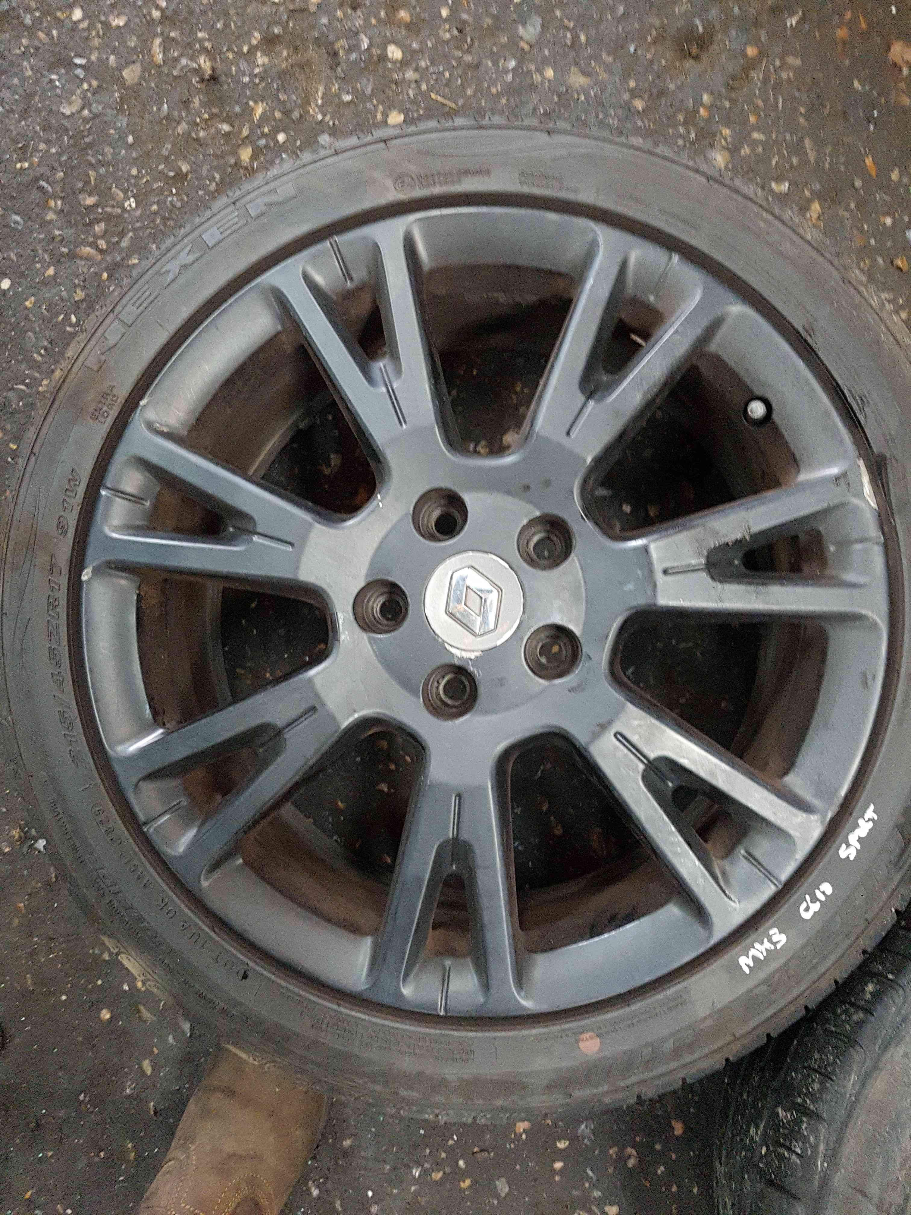 Thumb 5 Renault Clio Sport 2005-2012 197 200 Matt Black Alloy Wheel 17Inch 4/5