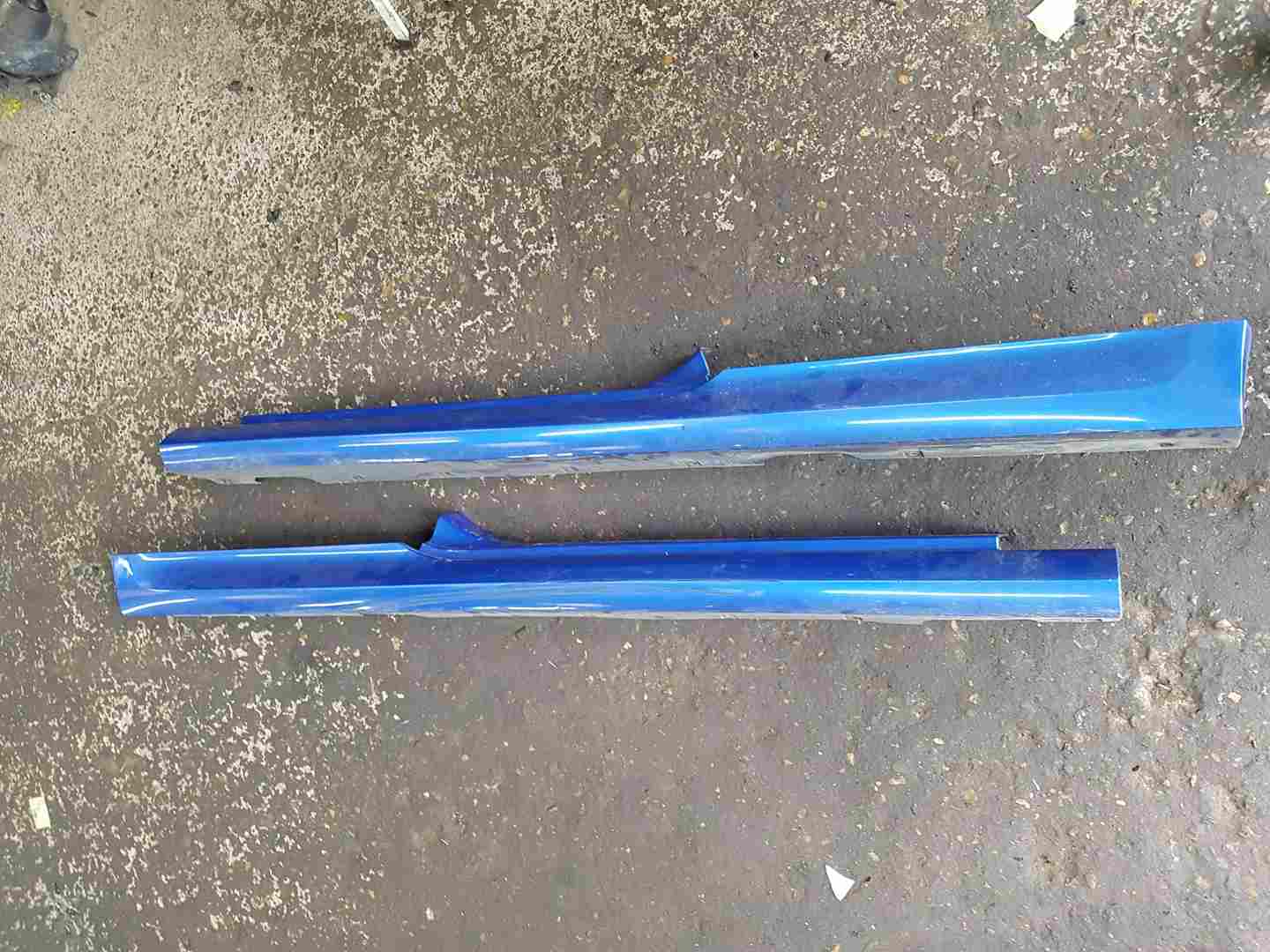 Renault Clio Sport 2005-2012 197 200 Side Skirts Pair Blue Ternc 3dr