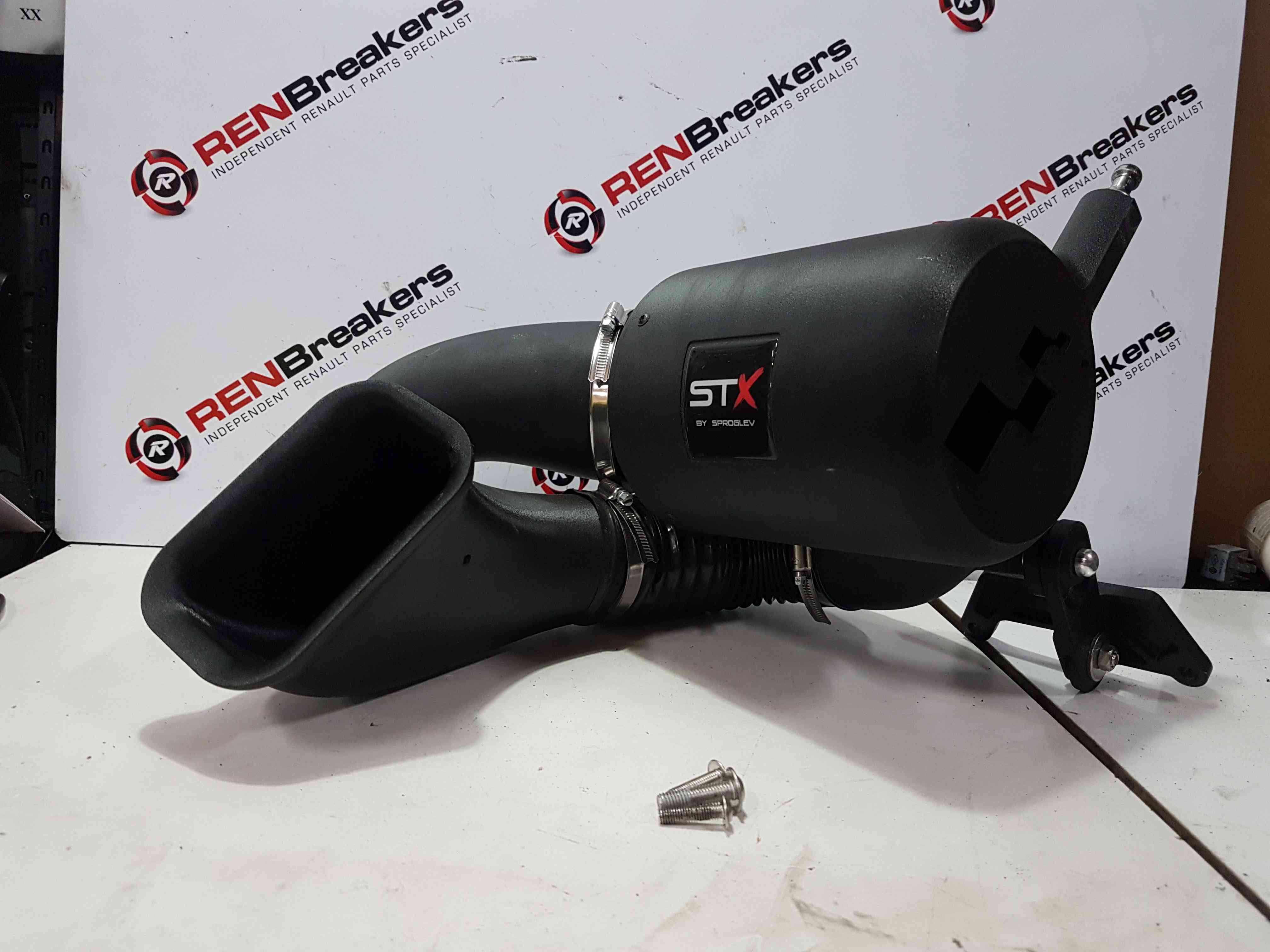 Thumb 2 Renault Clio Sport 2005-2012 197 200 stx sprogley Airbox Filter Housing 