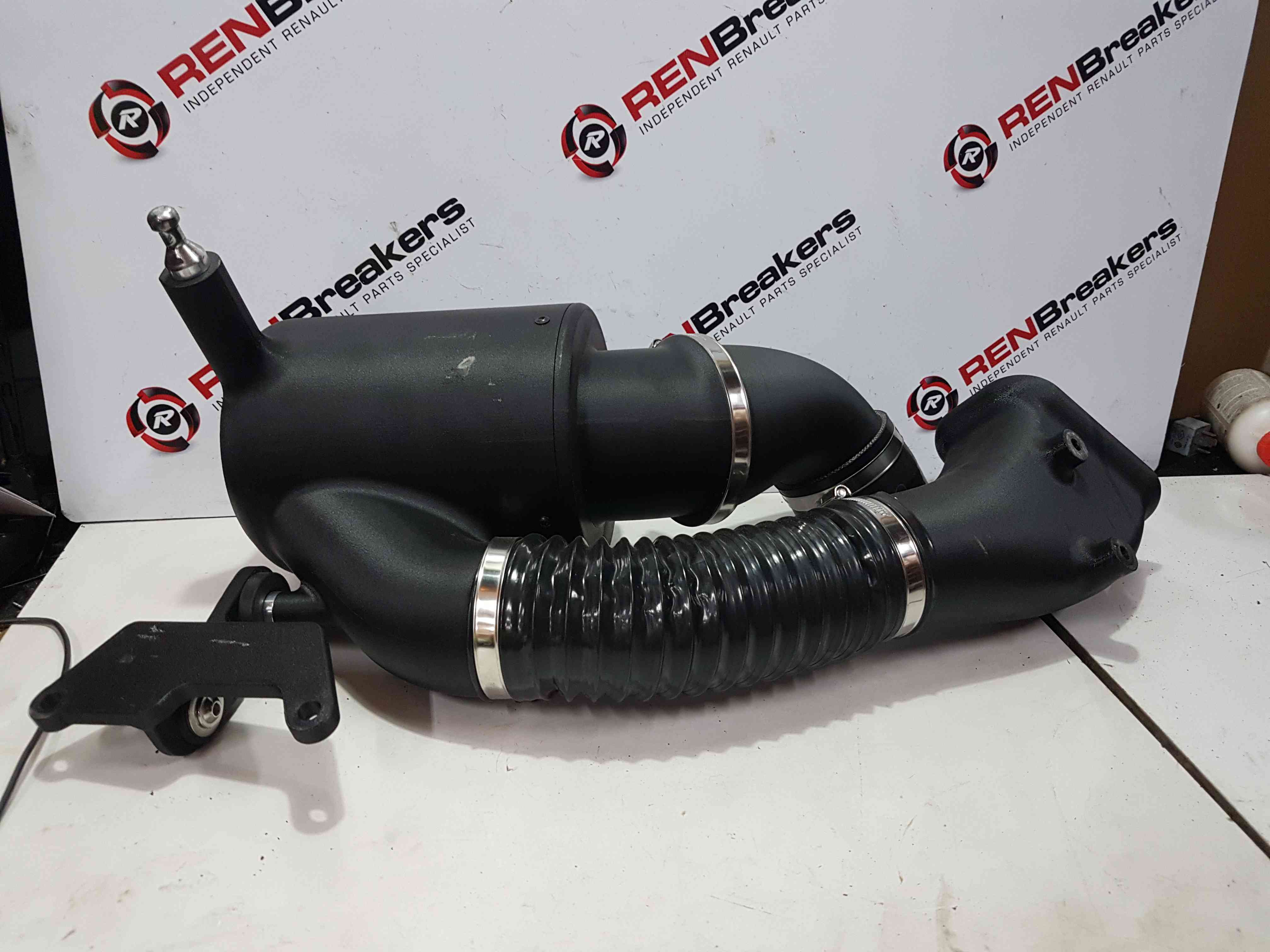 Thumb 11 Renault Clio Sport 2005-2012 197 200 stx sprogley Airbox Filter Housing 