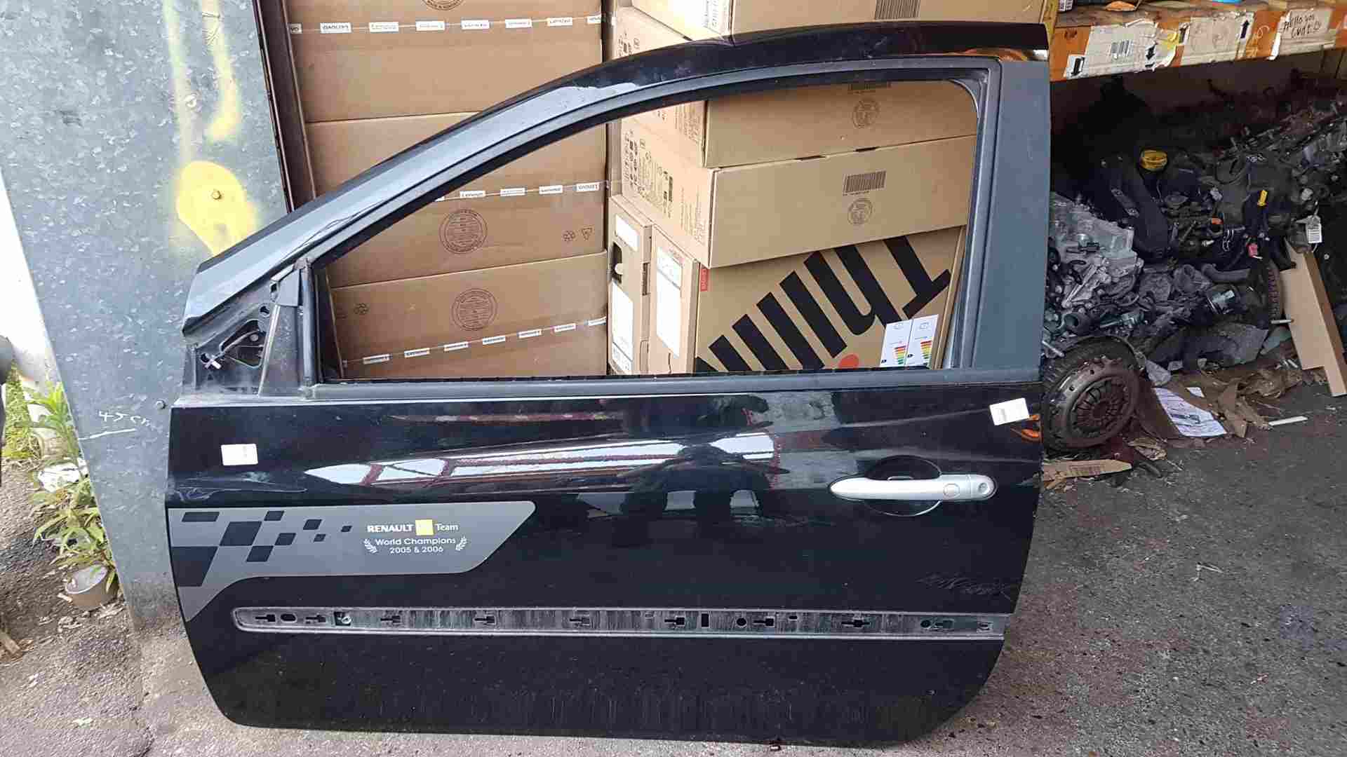 Renault Clio Sport 2005-2012 197 Passengerr NSF Door Black 3DrTegna Missing Trim