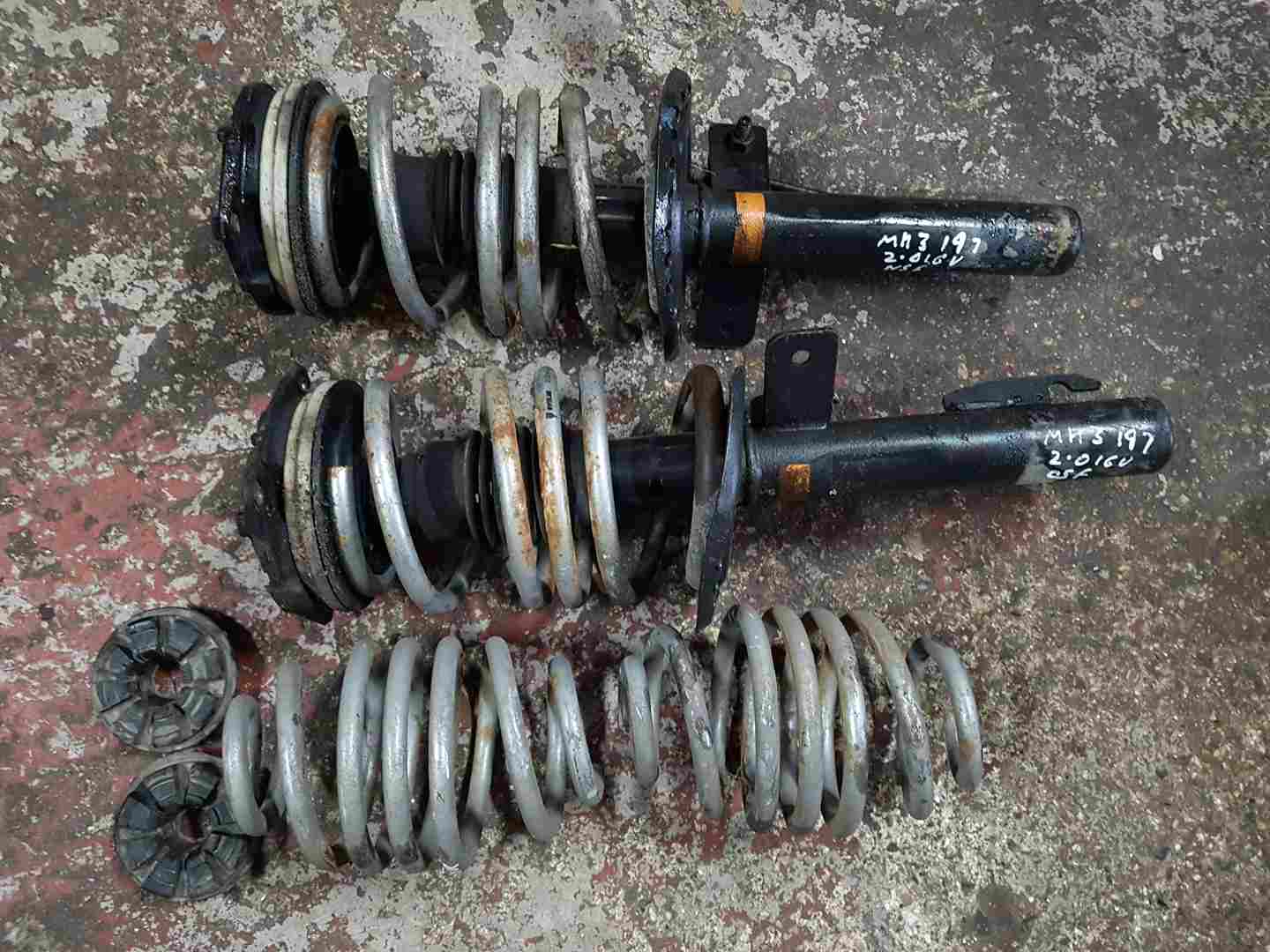 Renault Clio Sport 2009-2012 197 Whiteline Lowering Springs SET Front Rear 