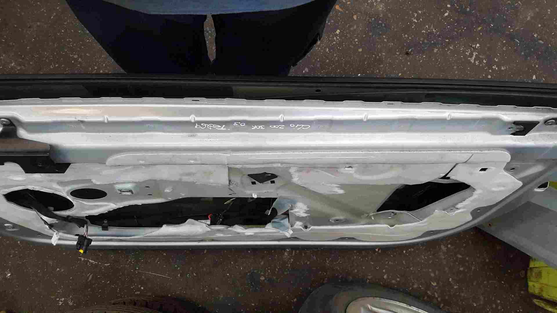 Thumb 3 Renault Clio Sport 2009-2012 200 Drivers OSF Front Door Silver TED69