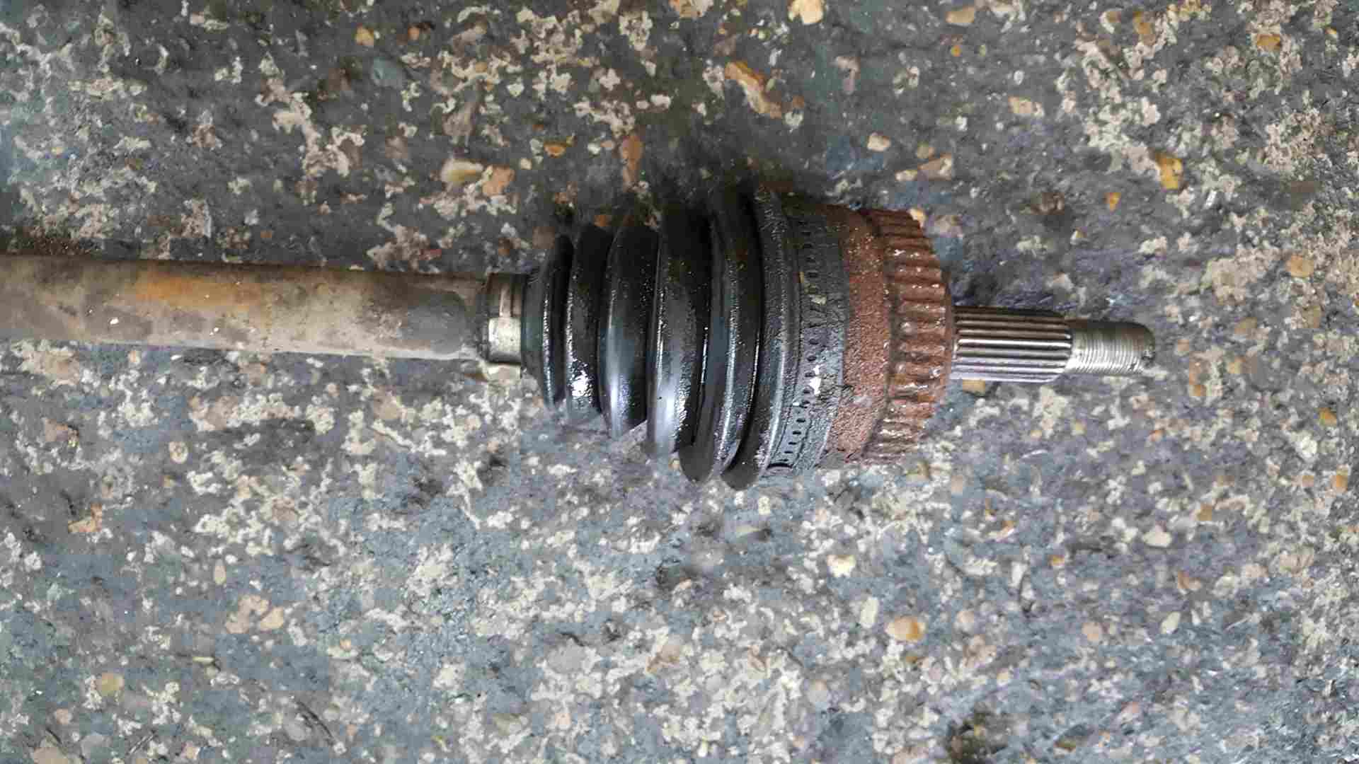 Thumb 10 Renault Clio Sport CUP 2001-2006 172 182 2.0 16V Drivers OSF Front Driveshaft