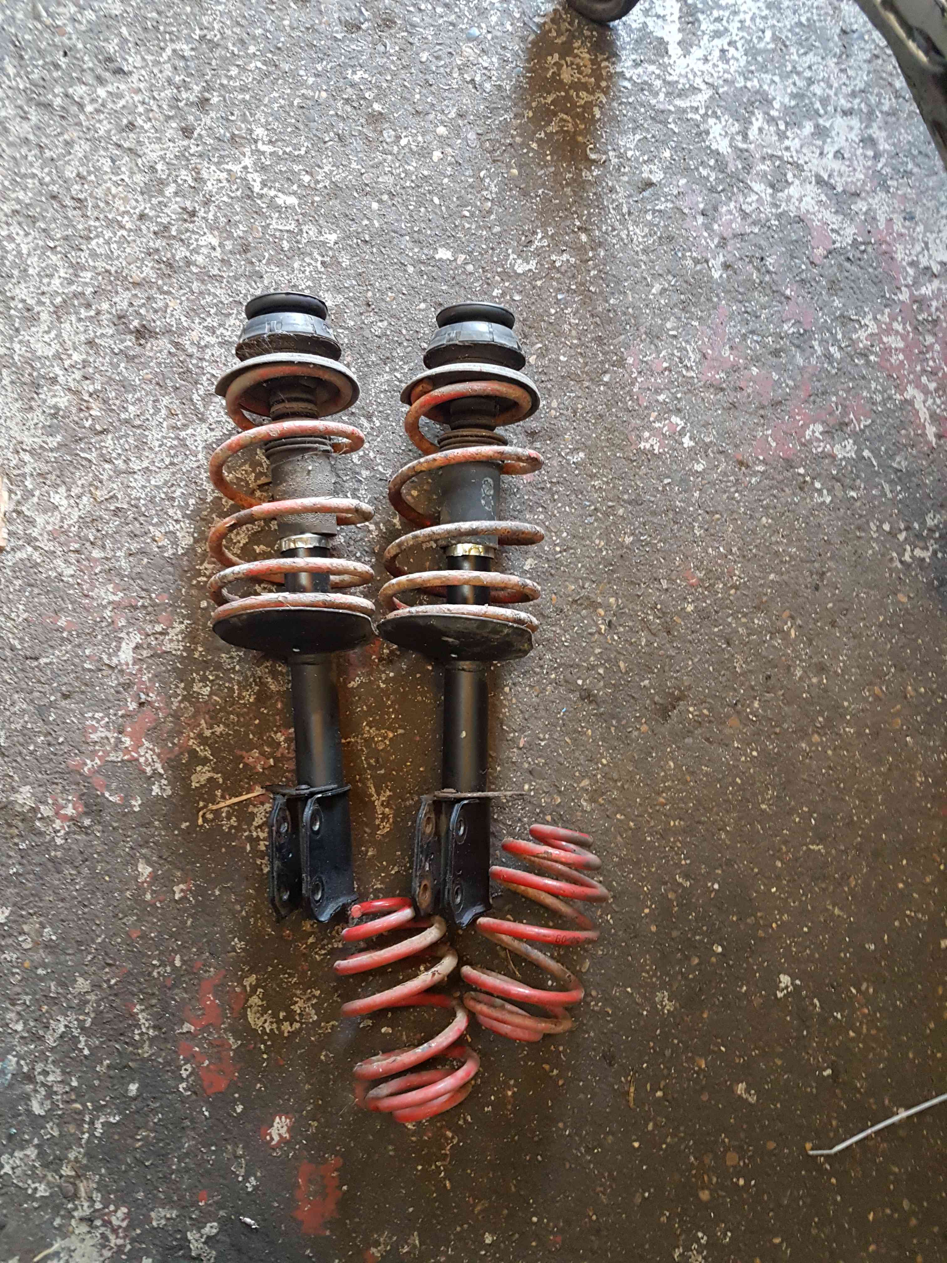 Thumb 10 Renault Clio Sport MK2 2001-2006 172 182 2.0 16V Lowering Springs Shocks SET