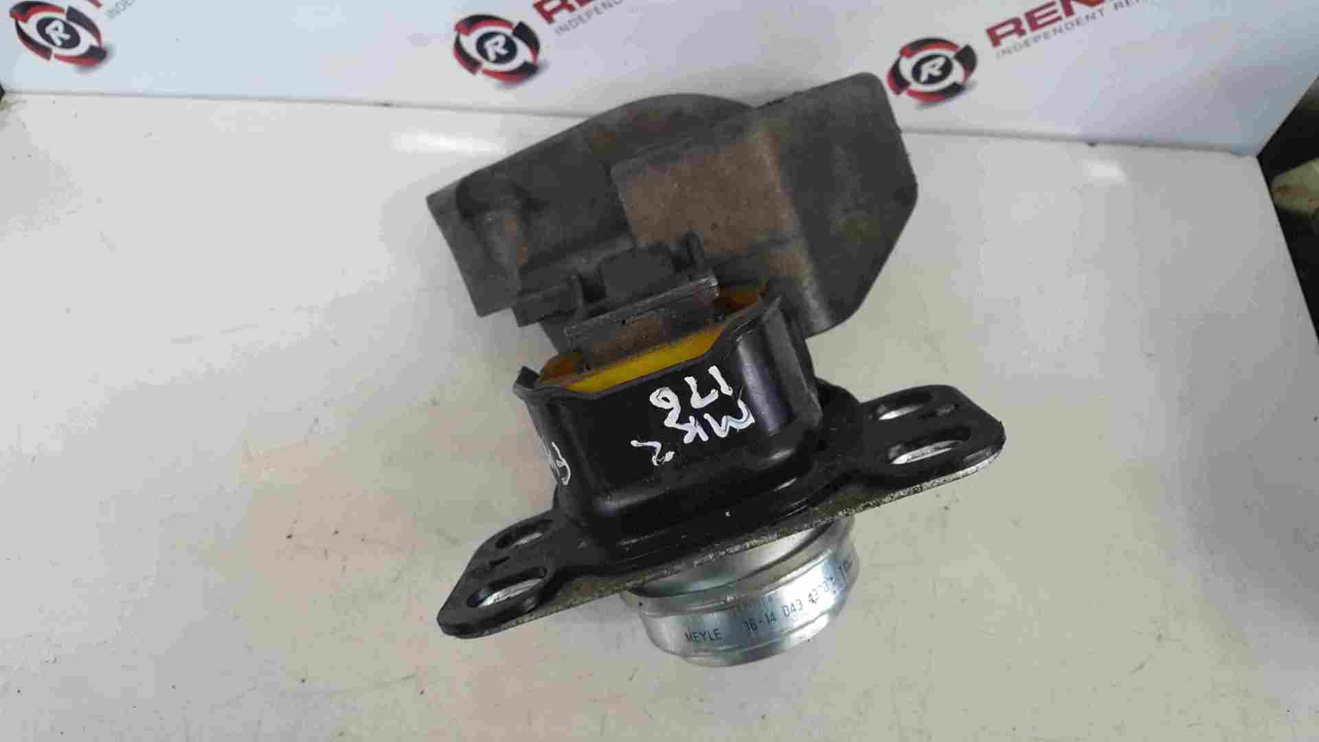 Thumb 4 Renault Clio Sport MK2 2001-2006 172 182 2.0 16v Drivers OS Engine Mount Uprated