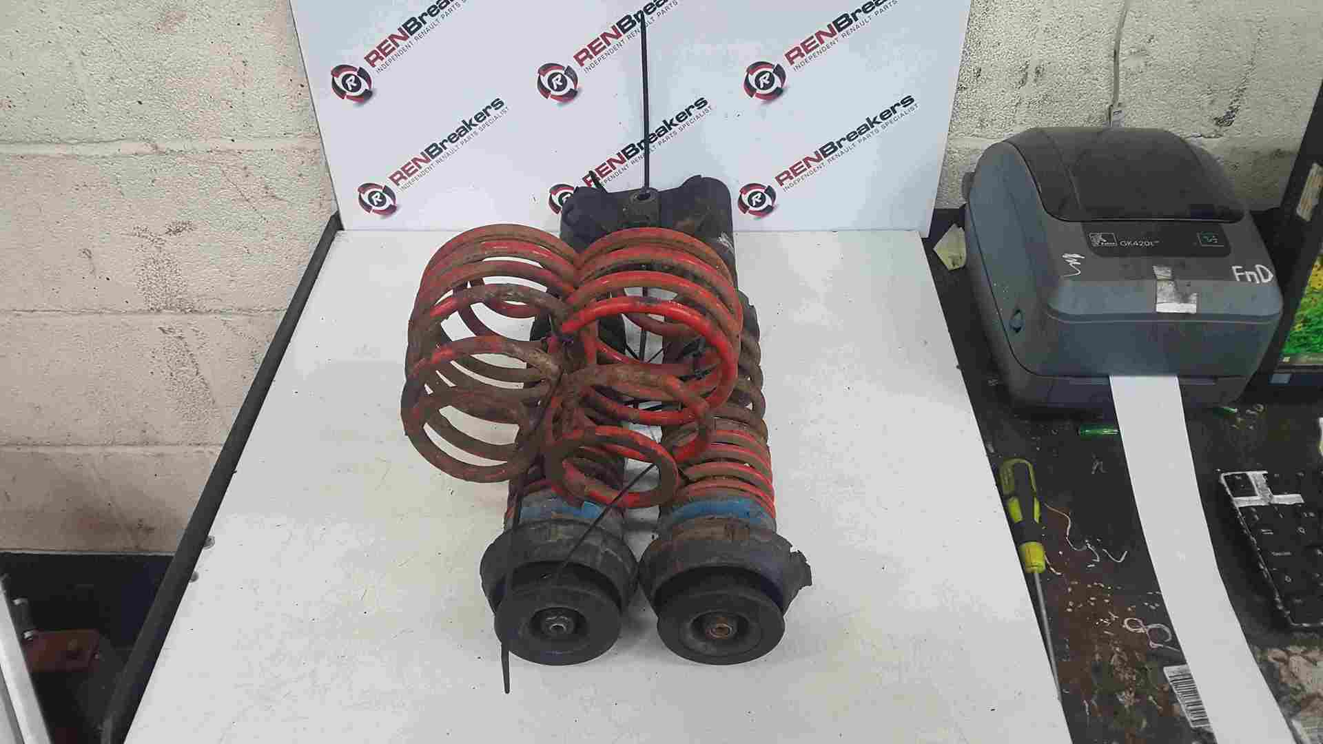 Thumb 2 Renault Clio Sport MK2 2001-2006 172 182 2.0 16v Lowering Springs Shocks Set