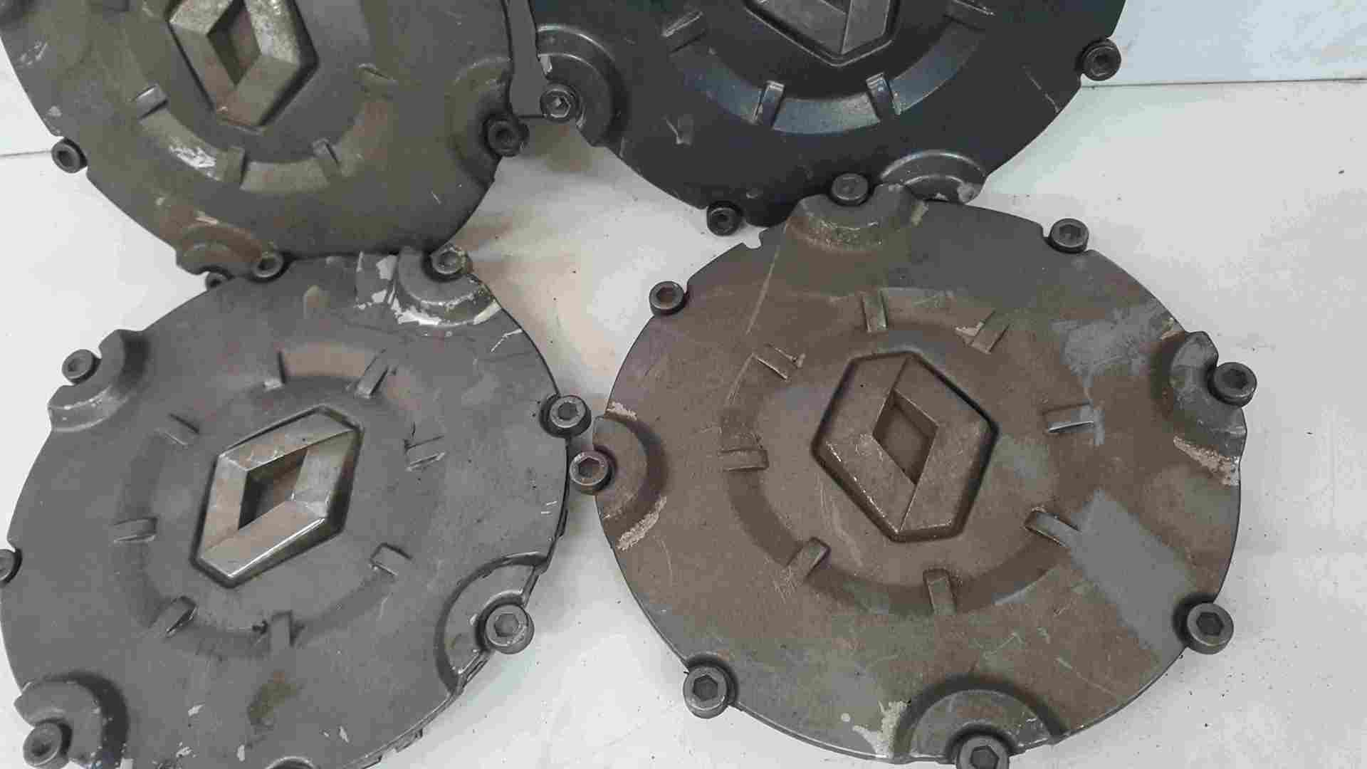 Thumb 2 Renault Clio Sport MK2 2001-2006 172 182 Alloy Wheel Centre Caps X4 Need repsray