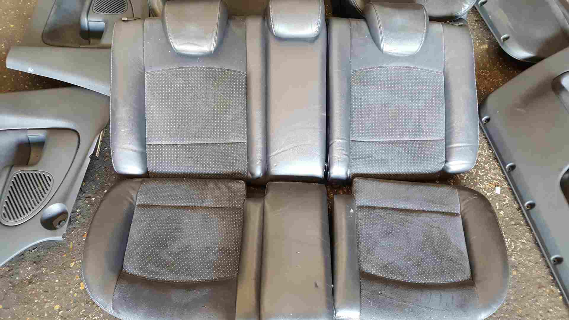 Thumb 2 Renault Clio Sport MK2 2001-2006 172 182 Chairs Seats Half Leather + Cards
