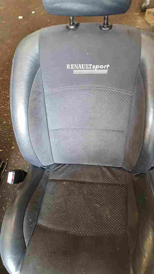 Thumb 9 Renault Clio Sport MK2 2001-2006 172 182 Chairs Seats Half Leather + Cards