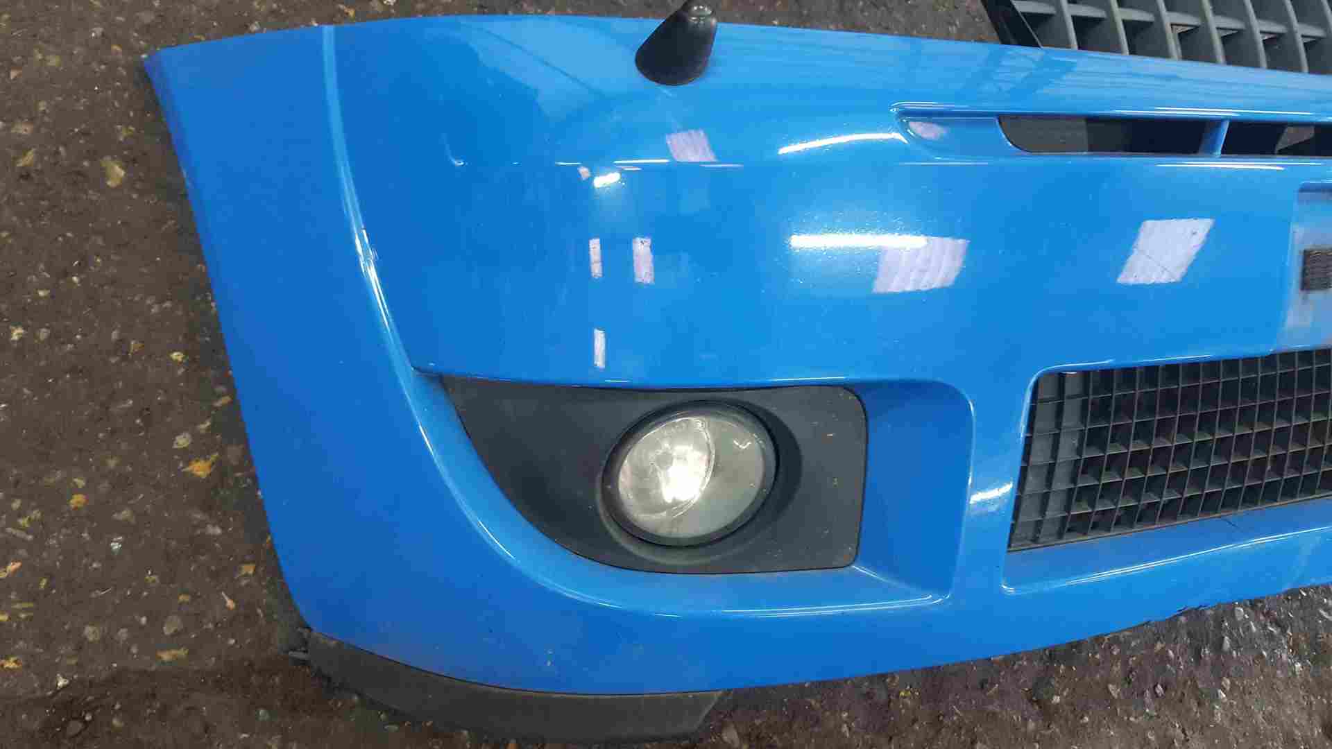 Thumb 3 Renault Clio Sport MK2 2001-2006 172 182 CUP Front Bumper Blue Oj45