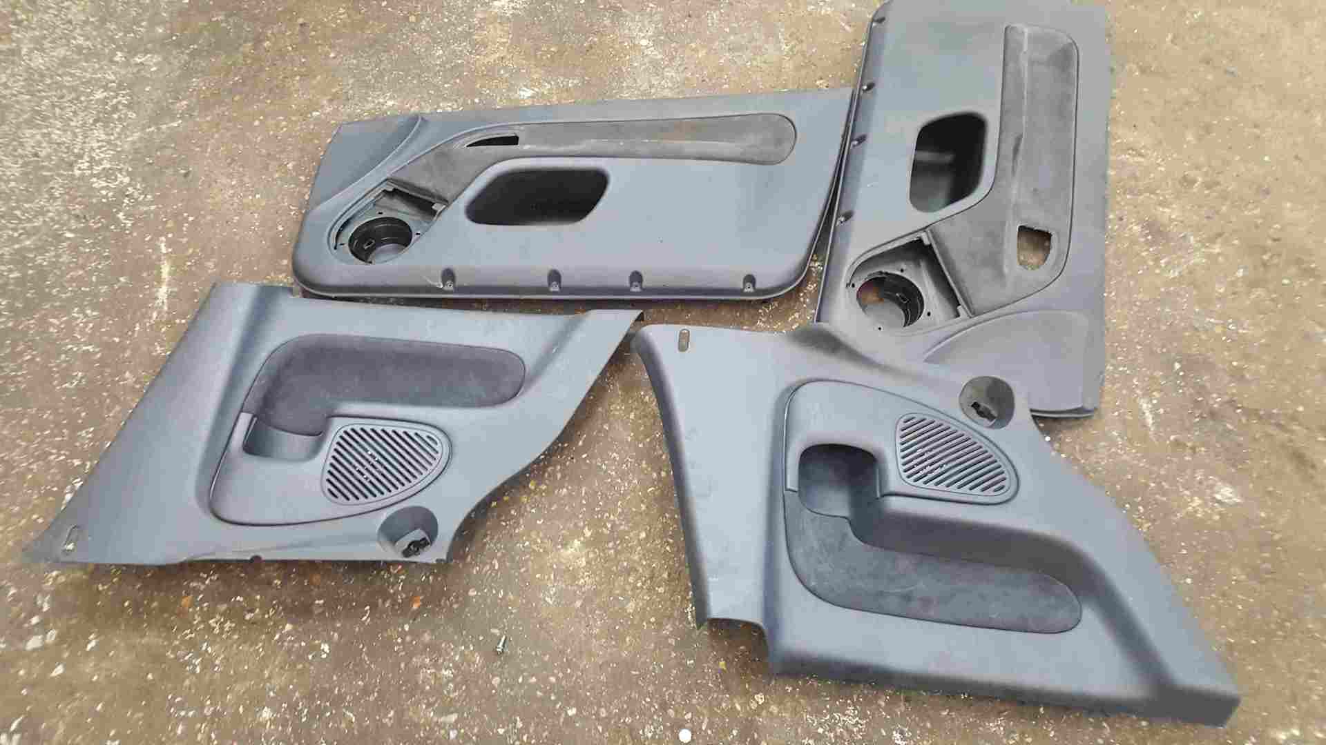 Thumb 3 Renault Clio Sport MK2 2001-2006 172 182 Door Cards Set Rear And Front