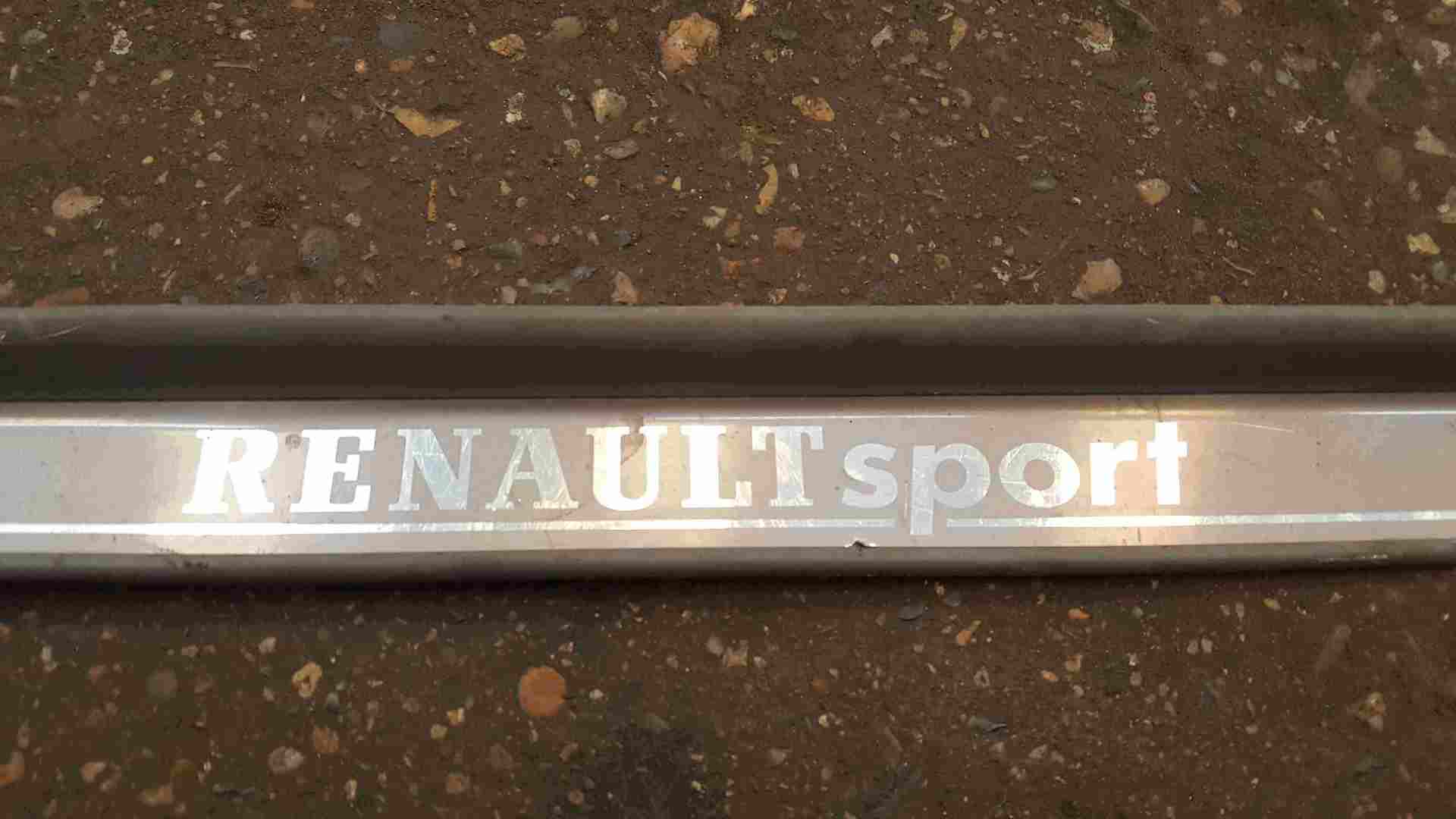 Thumb 2 Renault Clio Sport MK2 2001-2006 172 182 Door Sill Insert