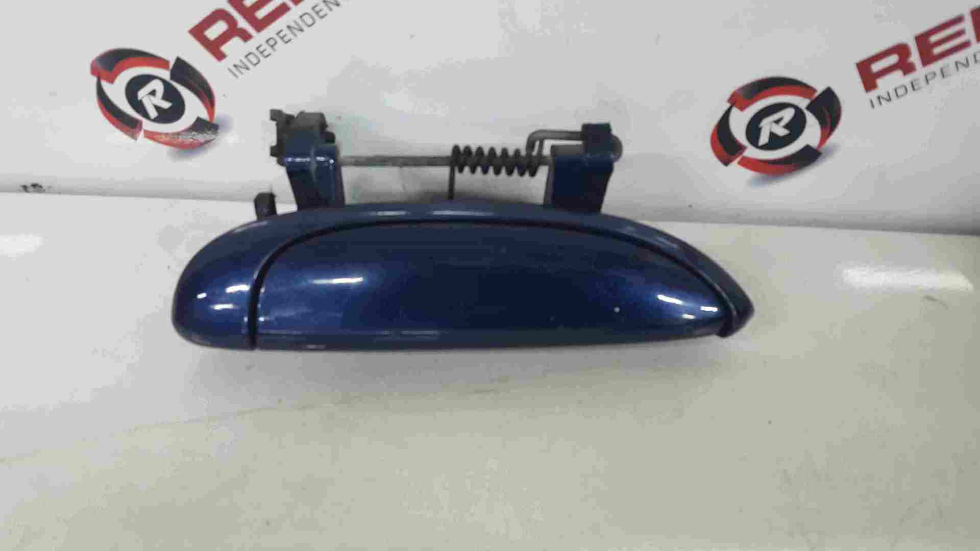 Thumb 4 Renault Clio Sport MK2 2001-2006 172 182 Drivers OSF Front Door Handle Blue 432