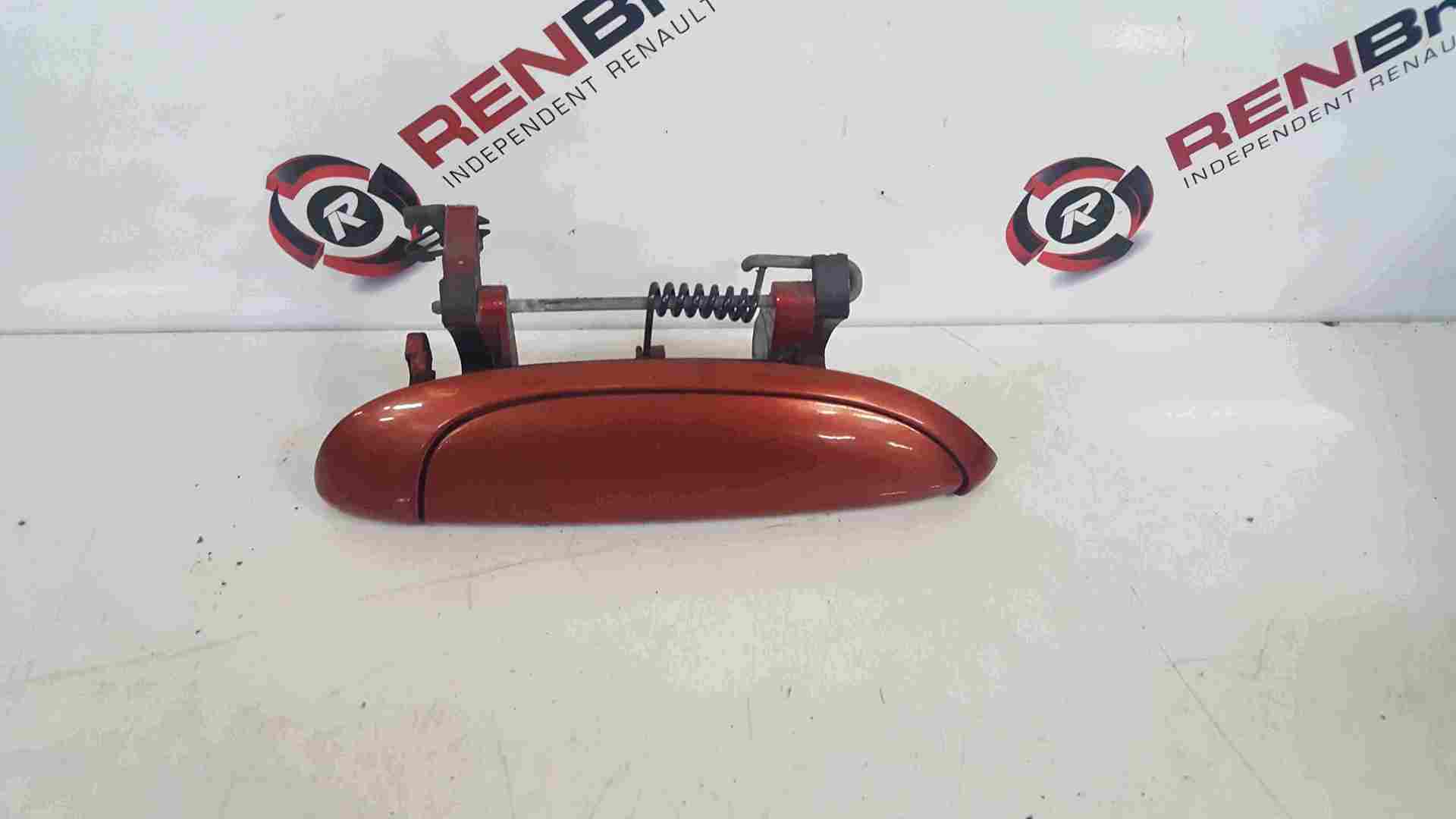 Thumb 4 Renault Clio Sport MK2 2001-2006 172 182 Drivers OSF Front Exterior Outer Handle