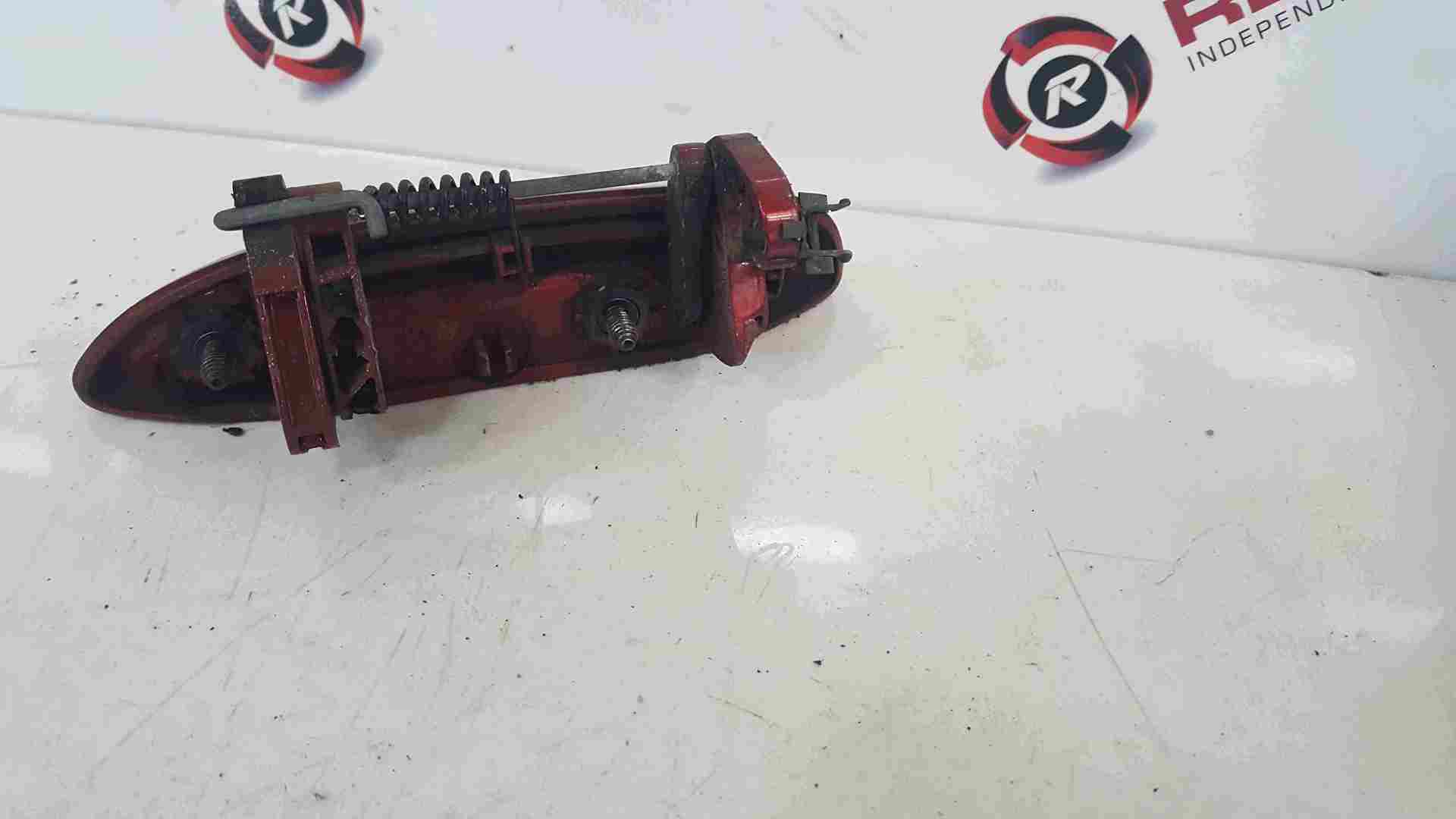 Thumb 3 Renault Clio Sport MK2 2001-2006 172 182 Drivers OSF Front Exterior Outer Handle