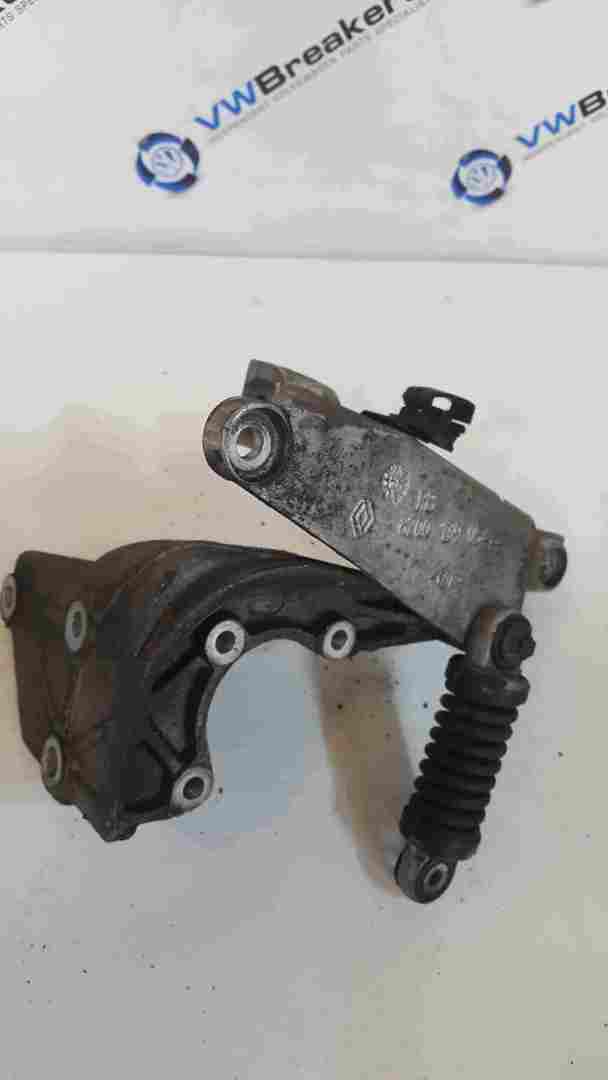 Thumb 3 Renault Clio Sport MK2 2001-2006 172 182 Engine Mount Bracket Alternator
