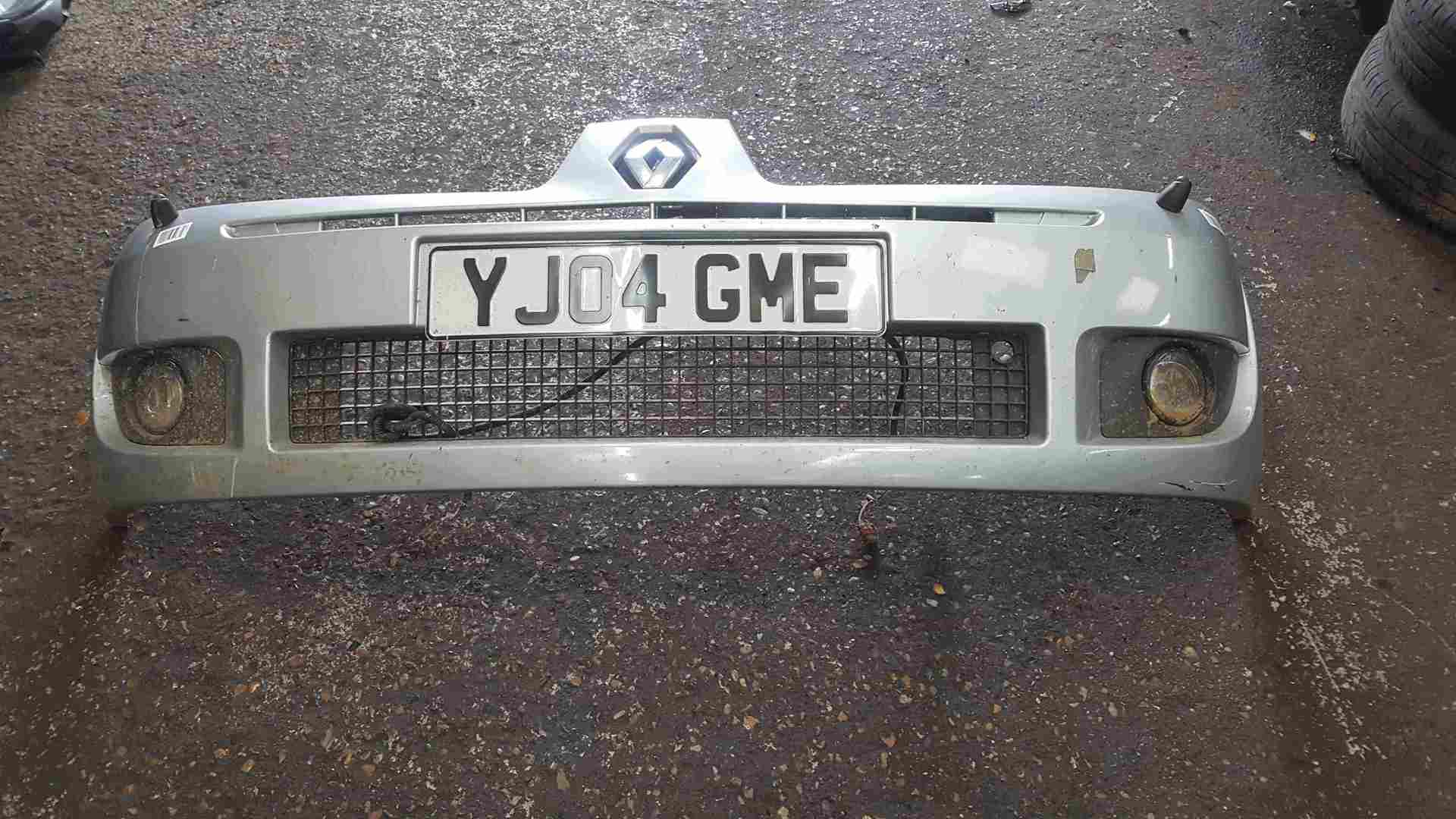 Renault Clio Sport MK2 2001-2006 172 182 Front Bumper Silver MV640