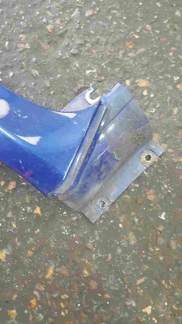 Thumb 2 Renault Clio Sport MK2 2001-2006 172 182 Passenger NS Wing Blue 432