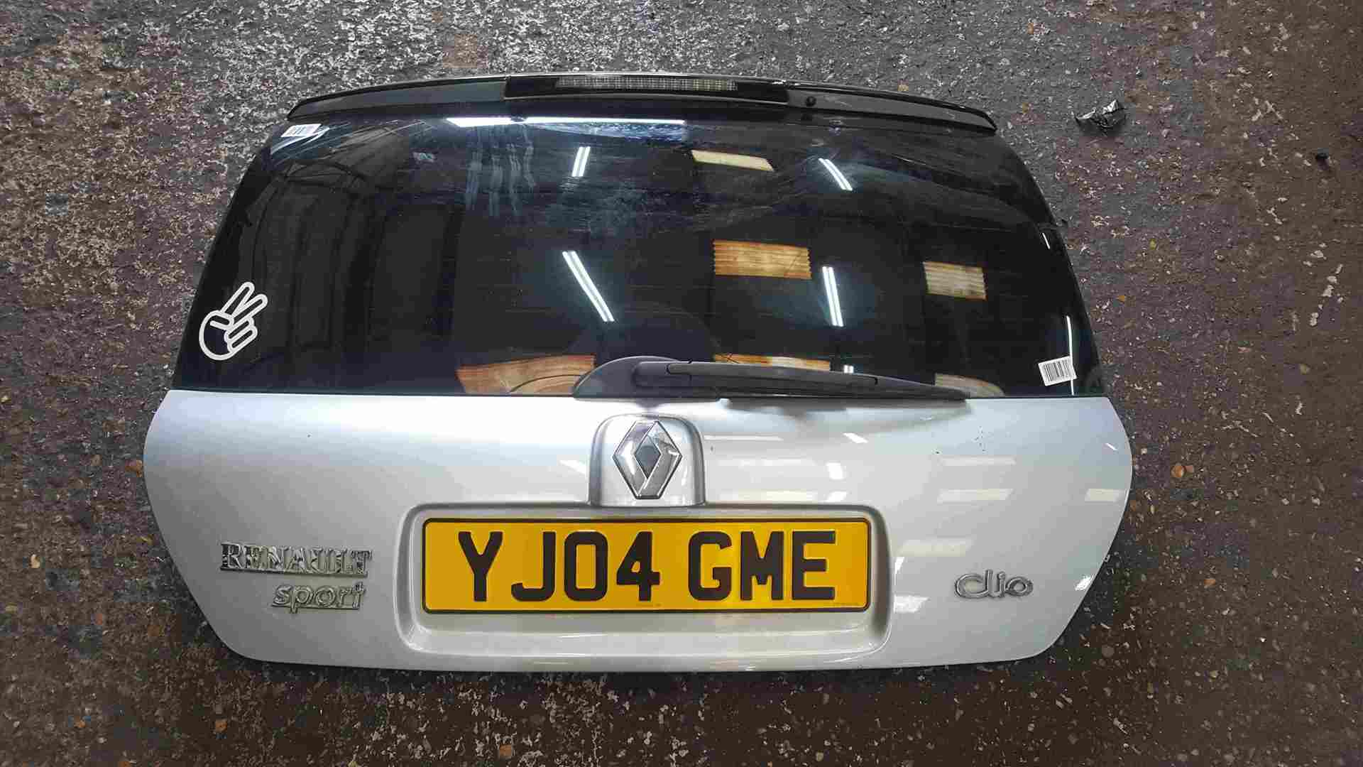 Thumb 4 Renault Clio Sport MK2 2001-2006 172 182 Rear Tailgate Boot Silver MV640
