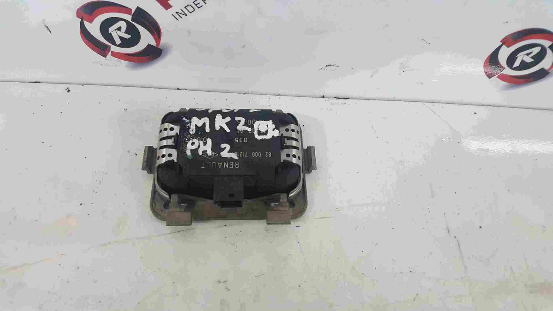 Renault Clio Sport MK2 2001-2006 172 182 Windscreen Rain Headlight Sensor