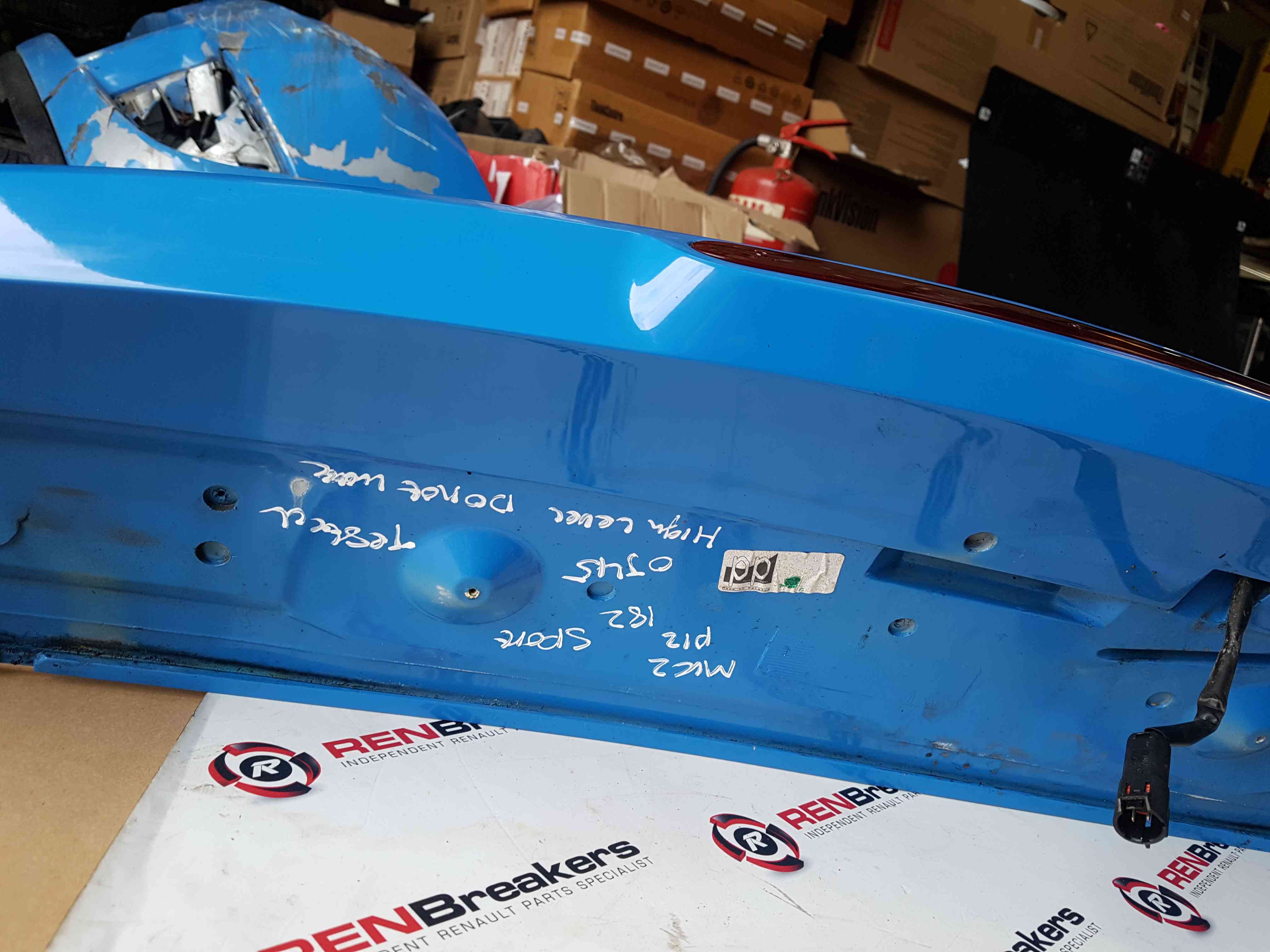 Thumb 10 Renault Clio Sport MK2 2001-2006 182 CUP Rear Boot Spoiler Blue oj45