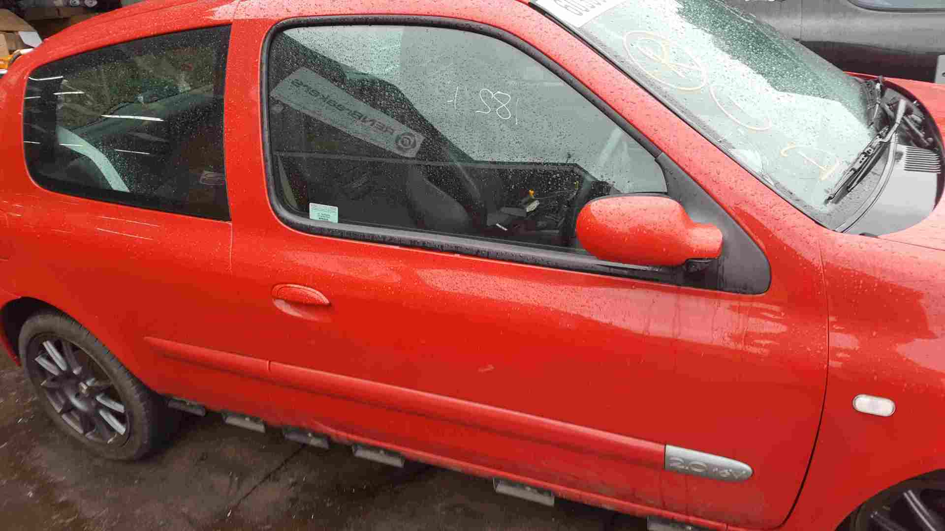 Thumb 3 Renault Clio Sport MK2 2001-2006 182 Trophy Drivers OSF Front Door Red OV727