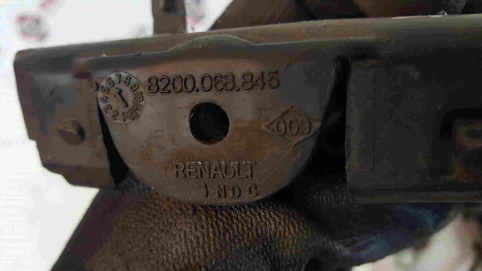 Thumb 3 Renault Clio Sport MK2 2001-2006 182 Trophy Drivers OSR Rear Bumper Bracket