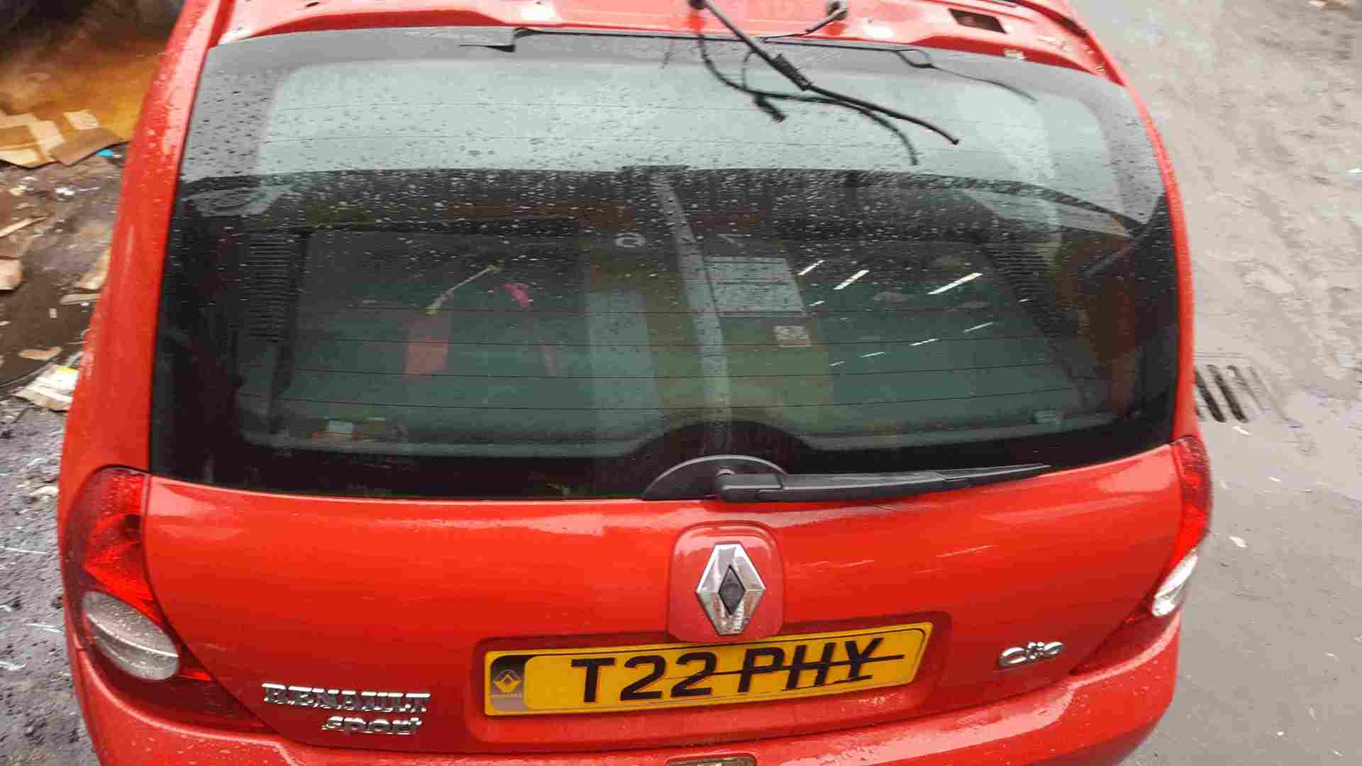 Thumb 4 Renault Clio Sport MK2 2001-2006 Trophy Rear Tailgate Boot Red OV727