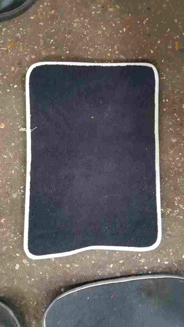 Thumb 7 Renault Clio Sport MK2 TROPHY 2001-2006 182 Carpet Mats X3 Front Rear