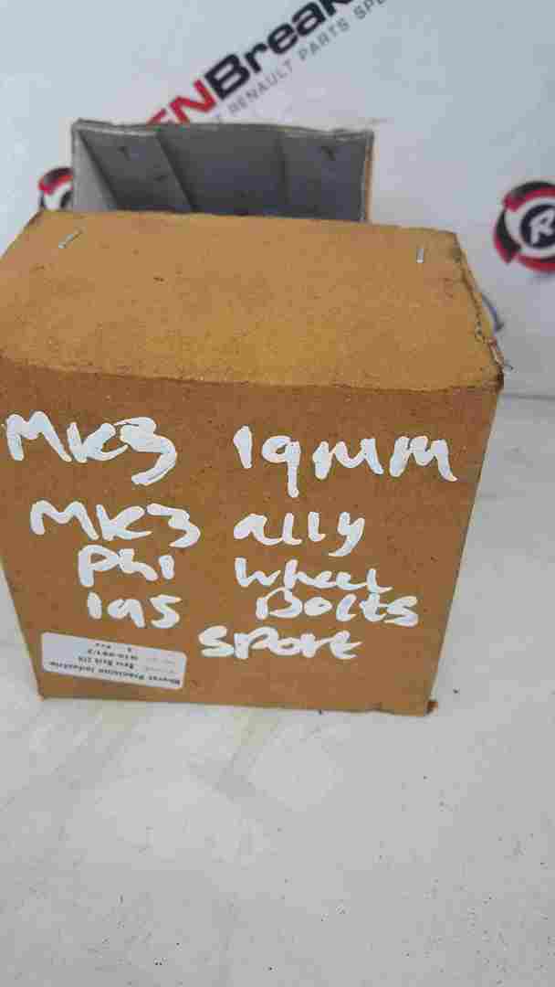 Thumb 2 Renault Clio Sport MK3 2005-2009 197 19mm Alloy Wheel Bolts Nuts Set