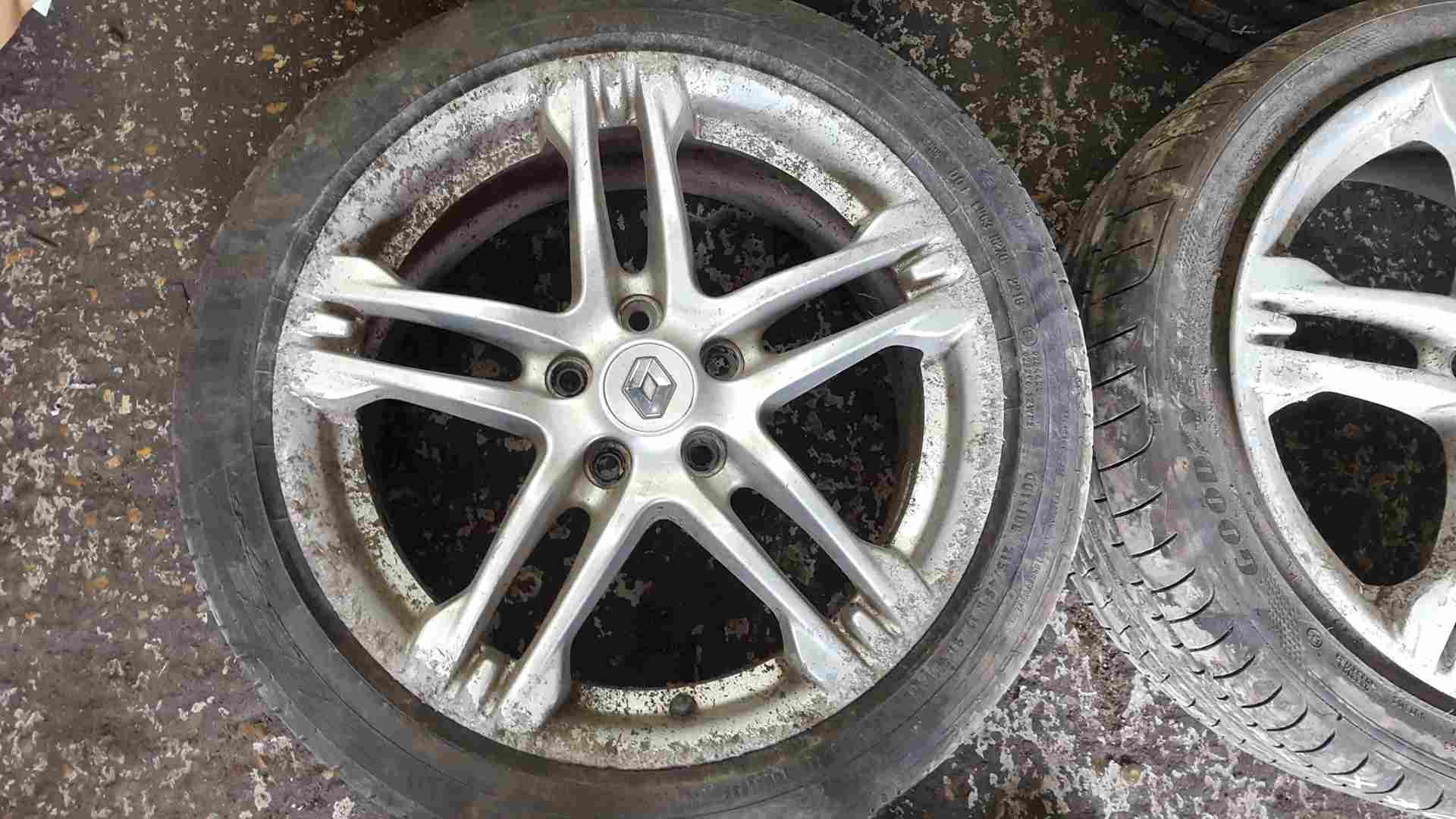 Thumb 3 Renault Clio Sport MK3 2005-2009 197 Alloy Wheels Set X4 17inch 945246COL