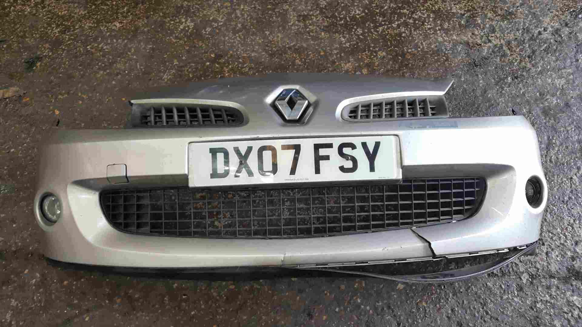 Renault Clio Sport MK3 2005-2009 197 Front Bumper Silver TEF60