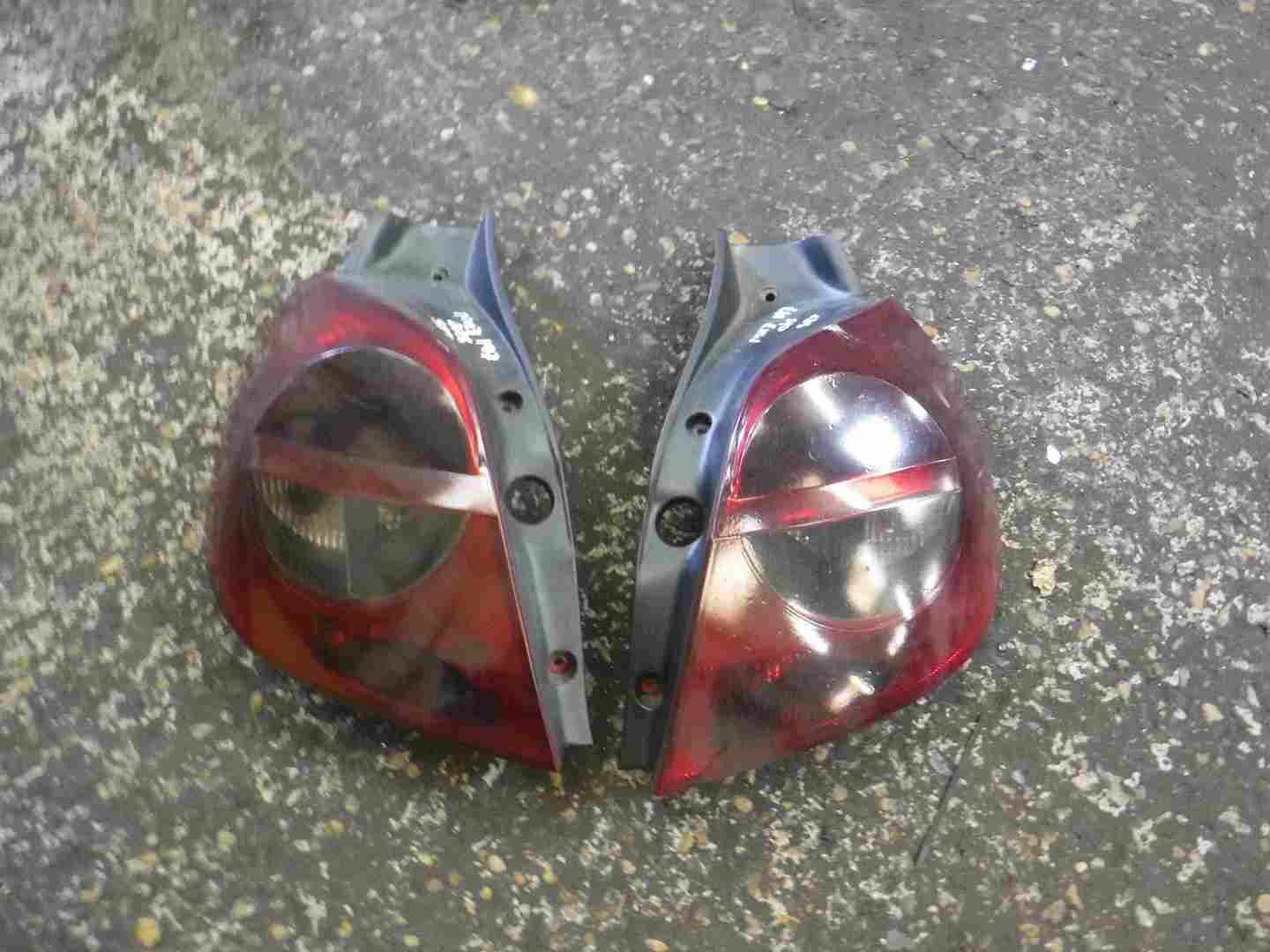 Renault Clio Sport MK3 2005-2009 197 Rear Lights Pair Tinted Blacked Out