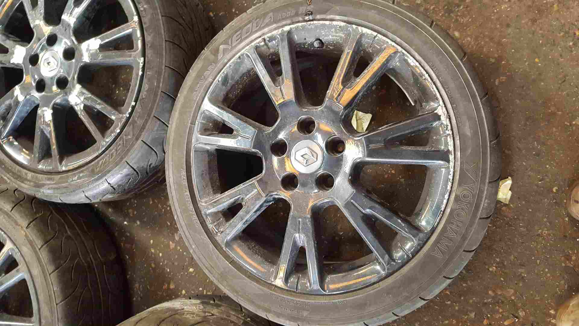 Thumb 2 Renault Clio Sport MK3 2005-2012 197 200 Alloy Wheels SET X4 17Inch Black 5mm