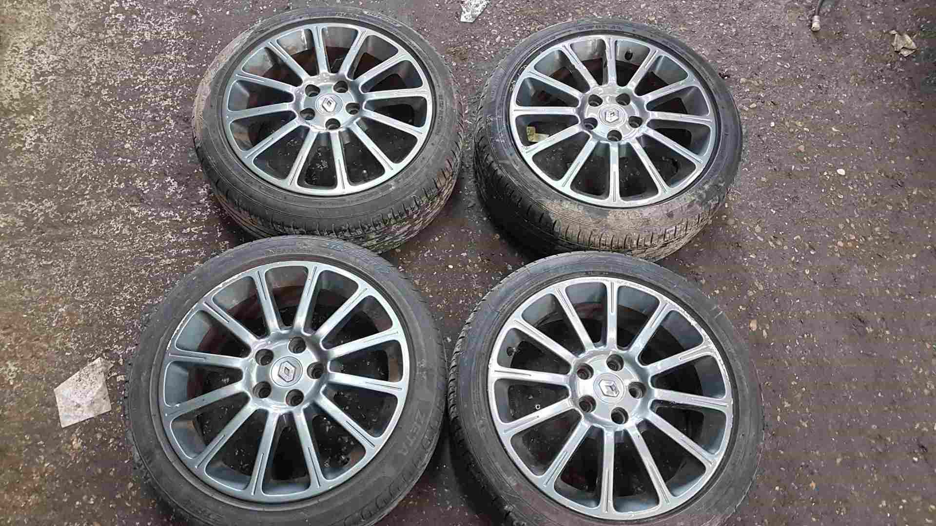 Renault Clio Sport MK3 2005-2012 197 200 Alloy Wheels SET X5 17Inch 3/5